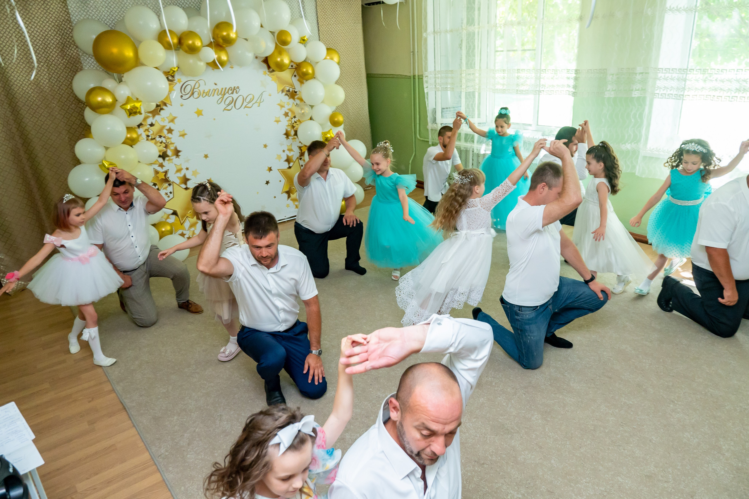 Профессиональная фотосъёмка выпускных. Вячеслав Скрипник Фотограф Краснодар