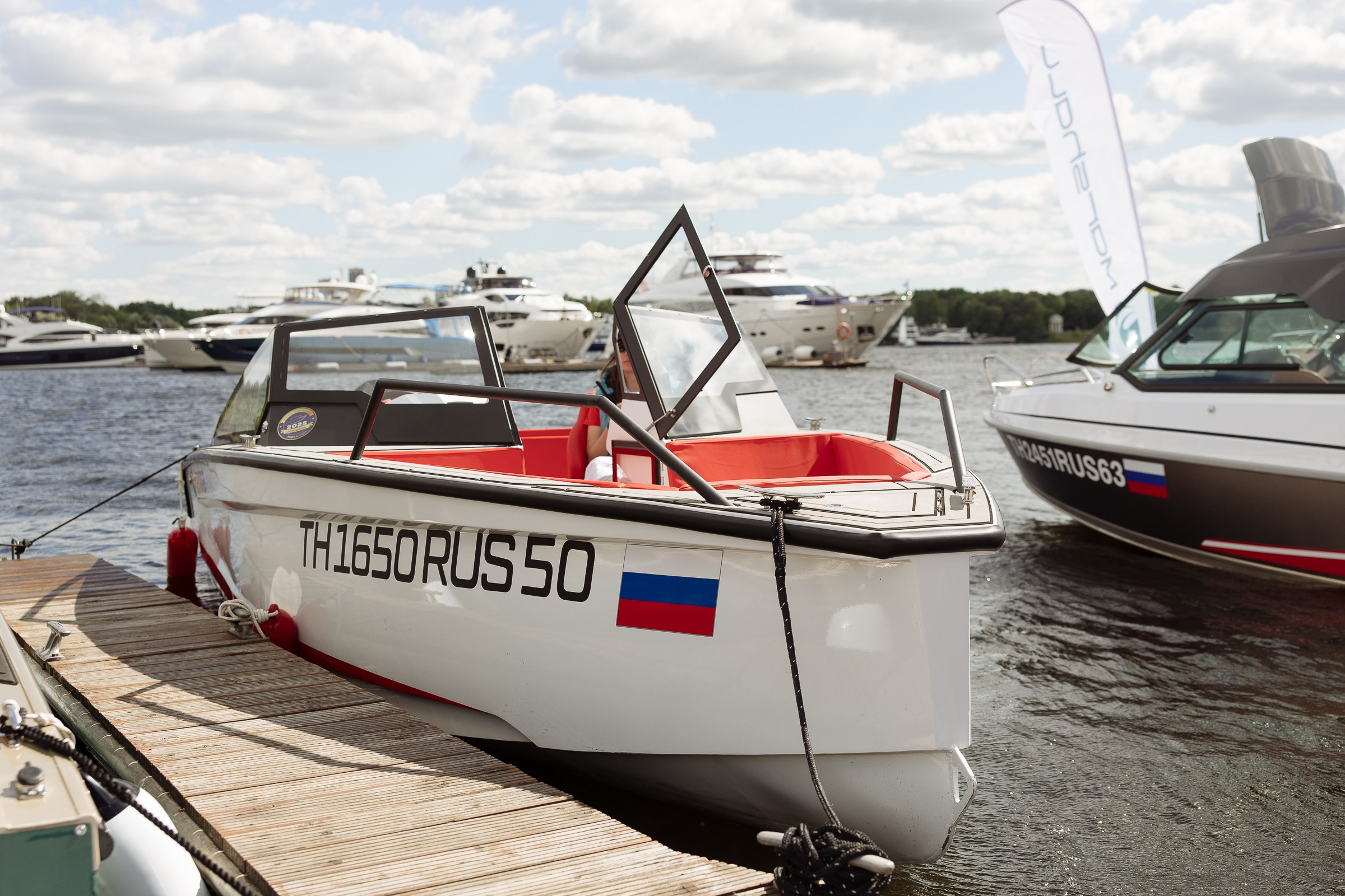 Выставка яхт и катеров. Ryal Yacht Club. Фотограф в Москве