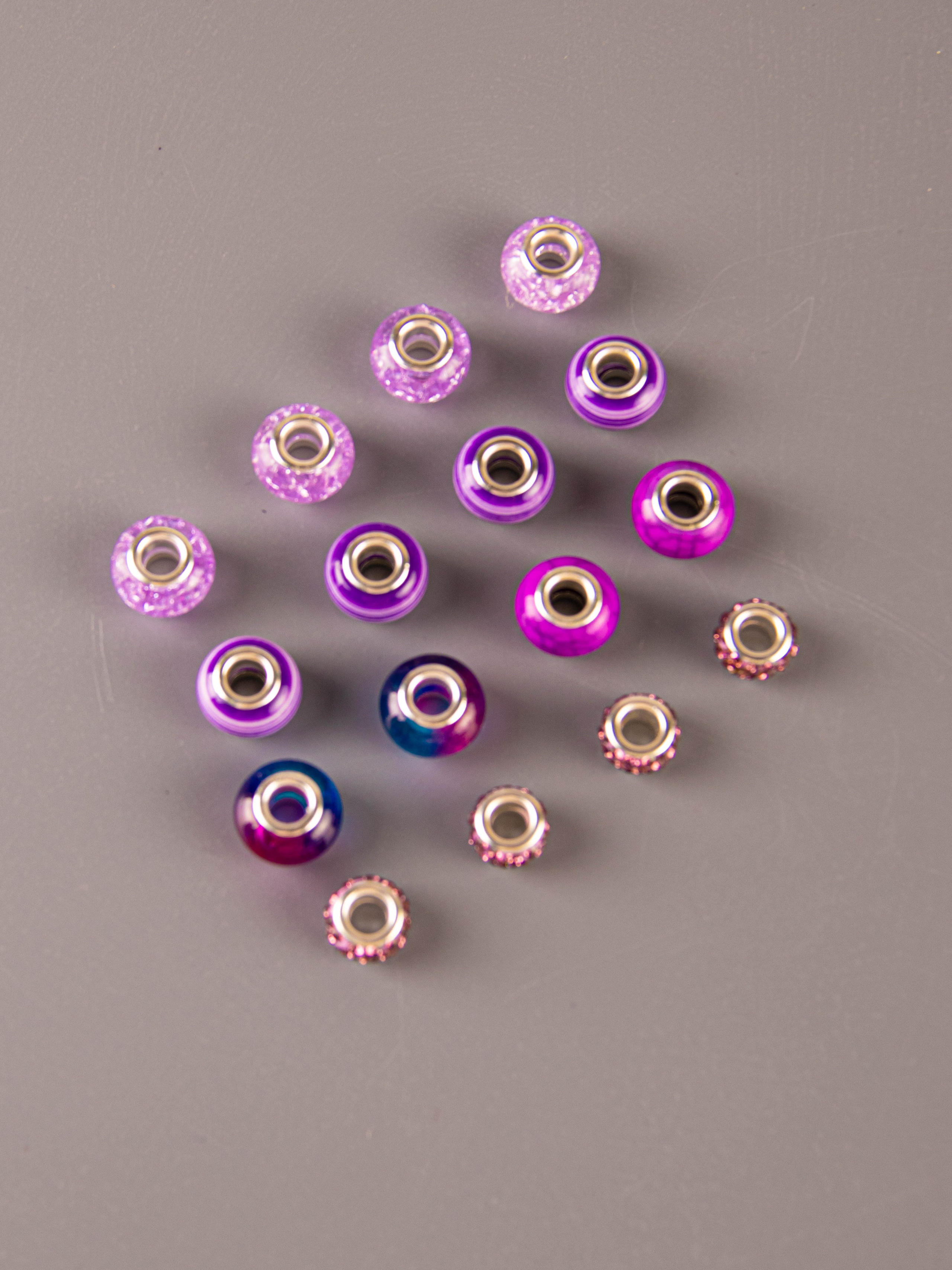 Набор по созданию браслетов (фиолетовый). «Матрица»