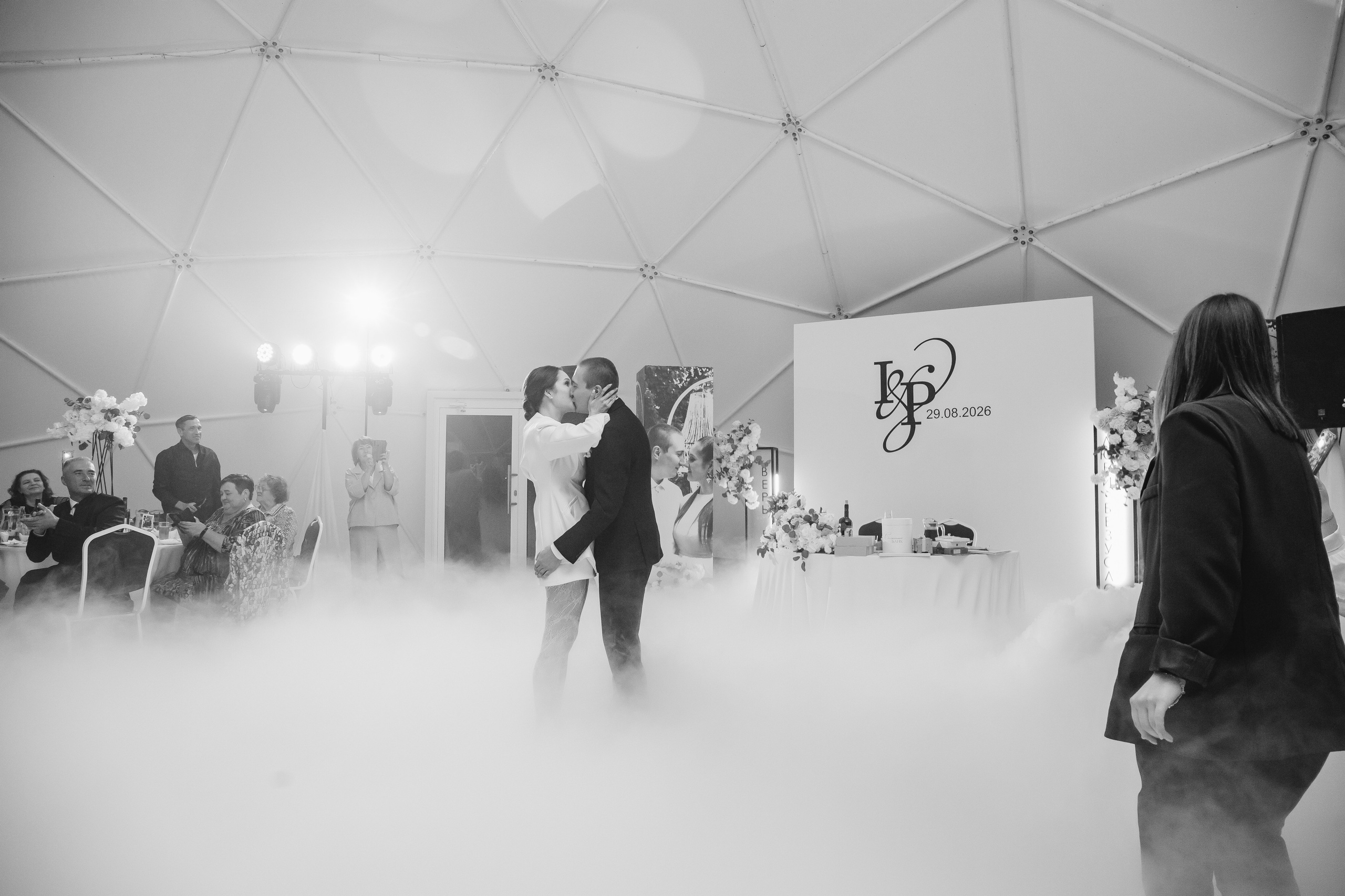 Polina & Ivan. Street photographer