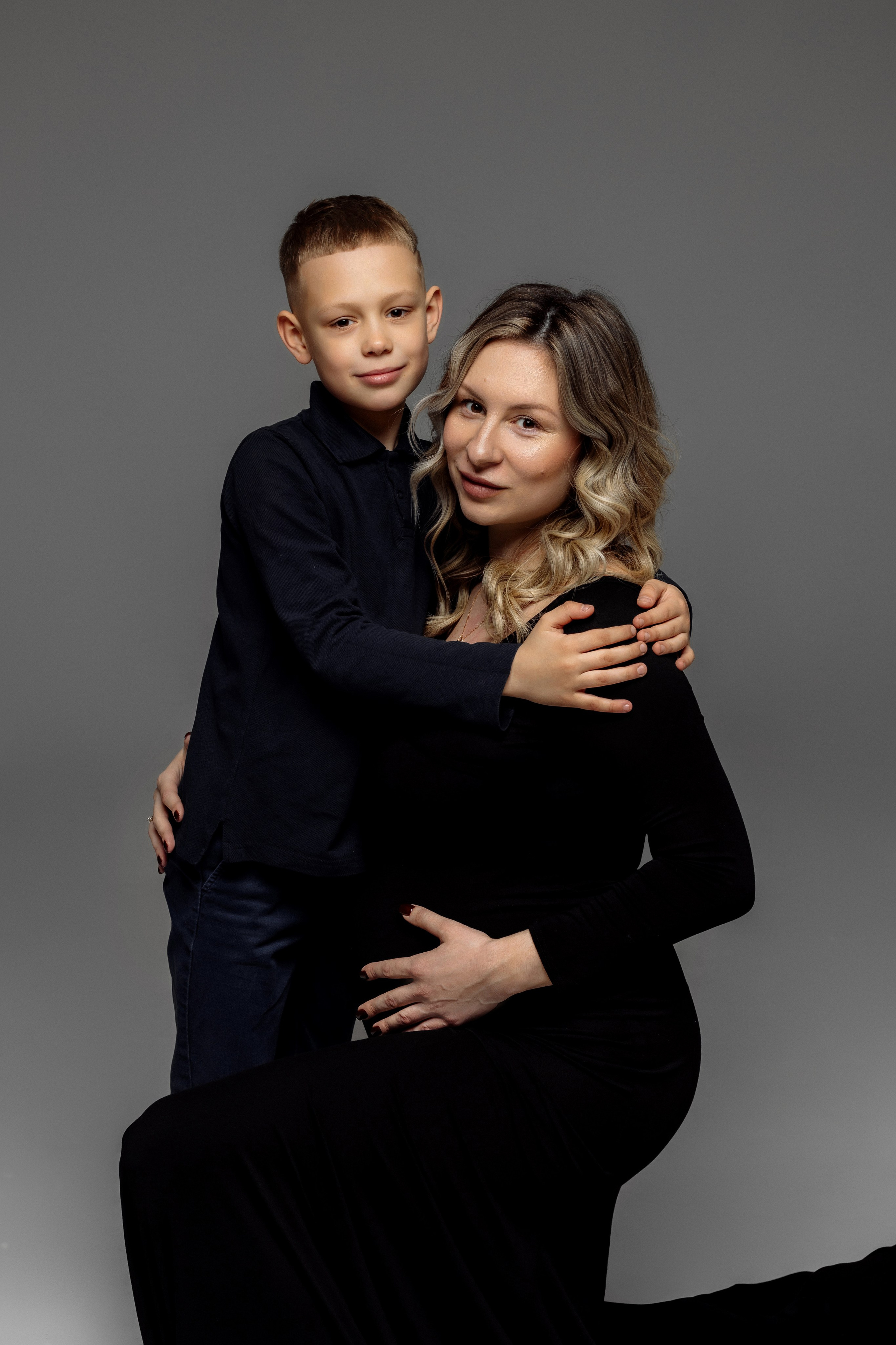 Фотосессия беременности в студии. Зотова Алена — семейный и женский фотограф в Зеленограде