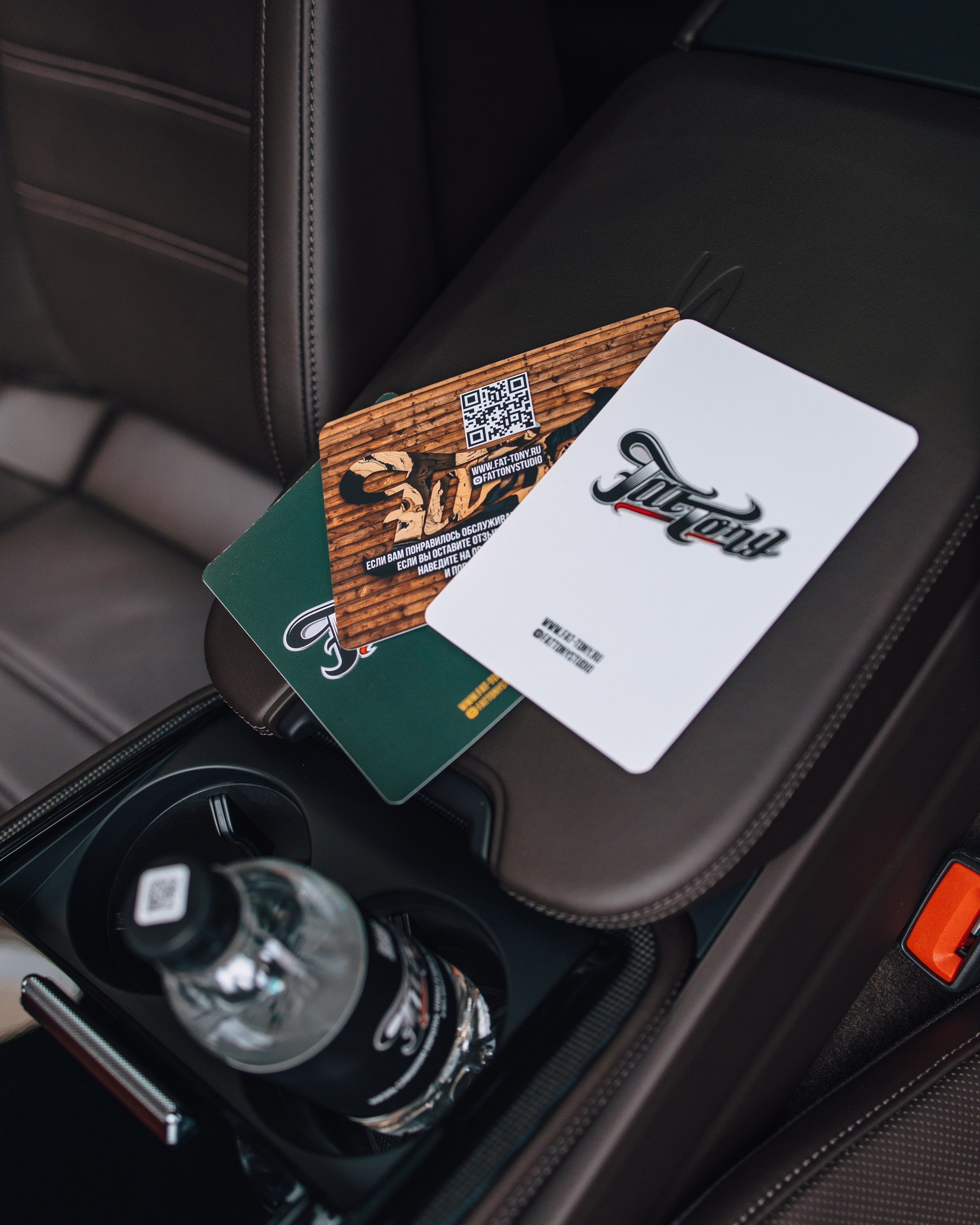 Porsche Panamera GTS оклейка глянецевый полиуретан. DeLorein