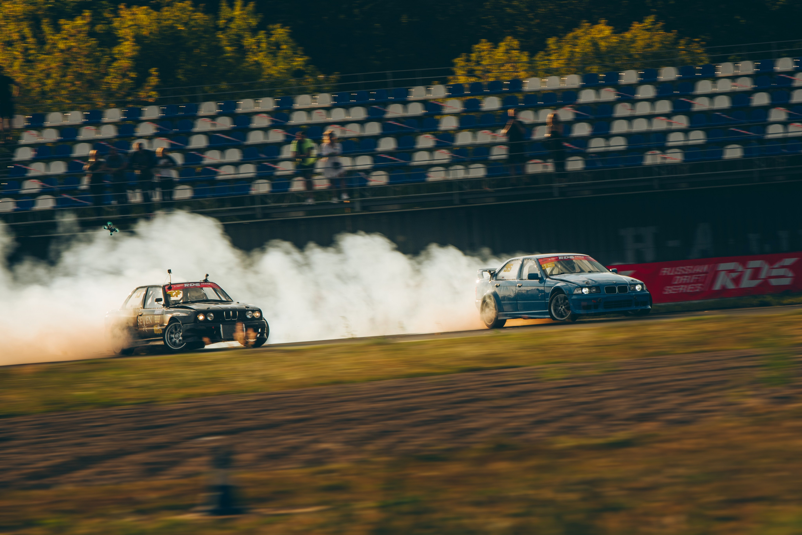 Rds запад ADM Raceway. DeLorein