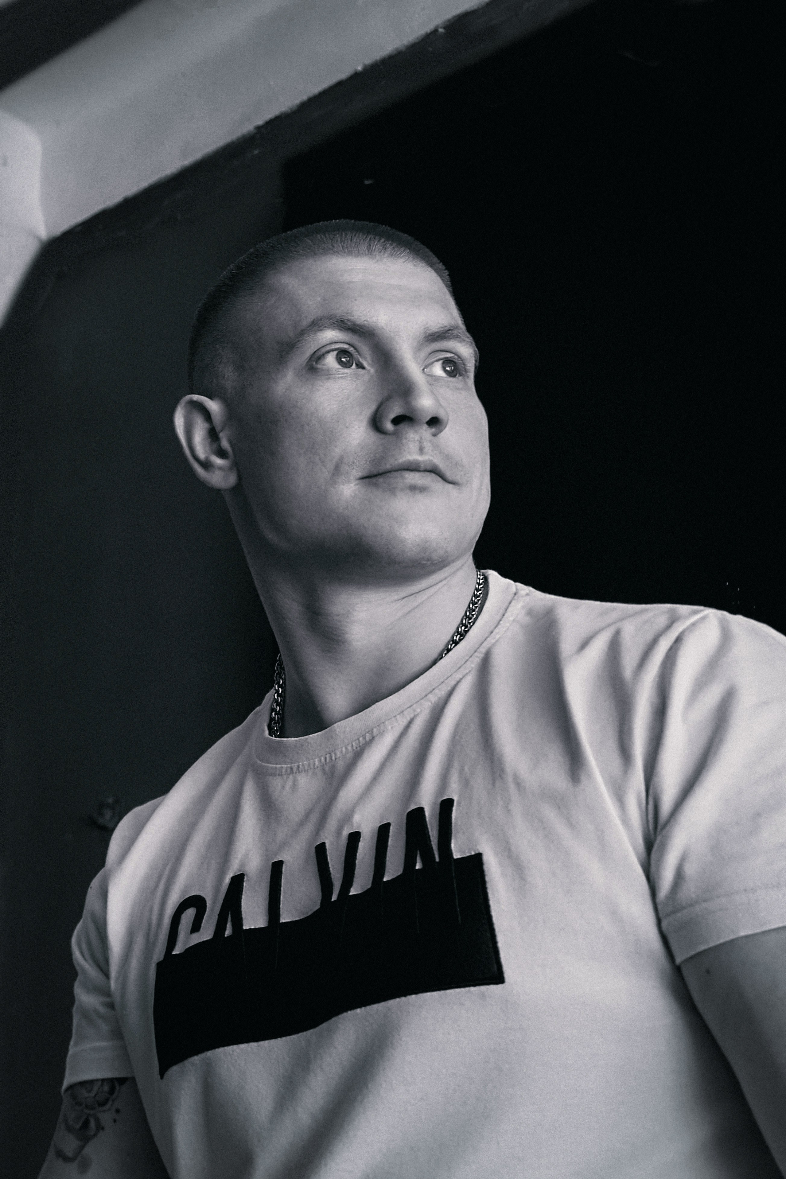 📸 Мужская фотосессия на улице и в студии | Профессиональные фото