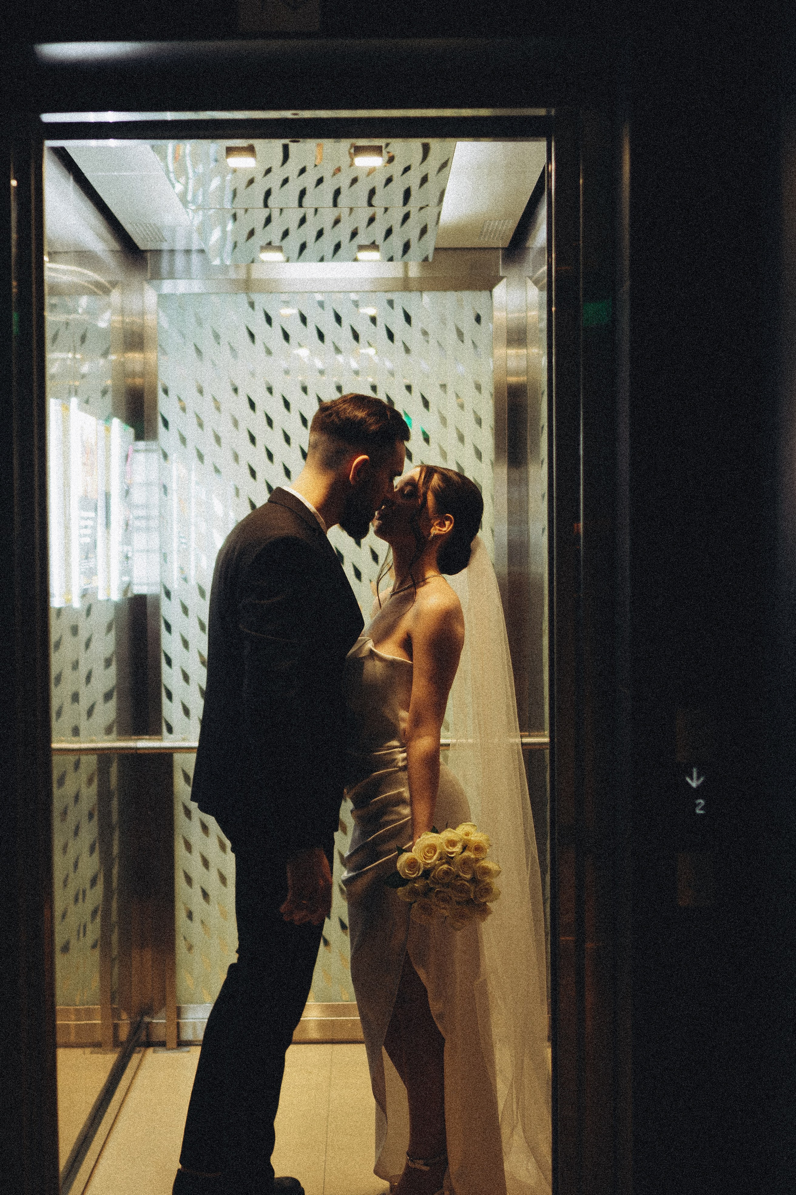 СВАДЕБНАЯ СЬЕМКА СБОРОВ ЖЕНИХА И НЕВЕСТЫ В ОТЕЛЕ И ТАКЖЕ ФОТОСЕССИИЯ В ОТЕЛЕЕ МЕГАПОЛИС БРЯНСК. Профессиональный фотограф, Санкт-Петербург — Виктория Богомолова