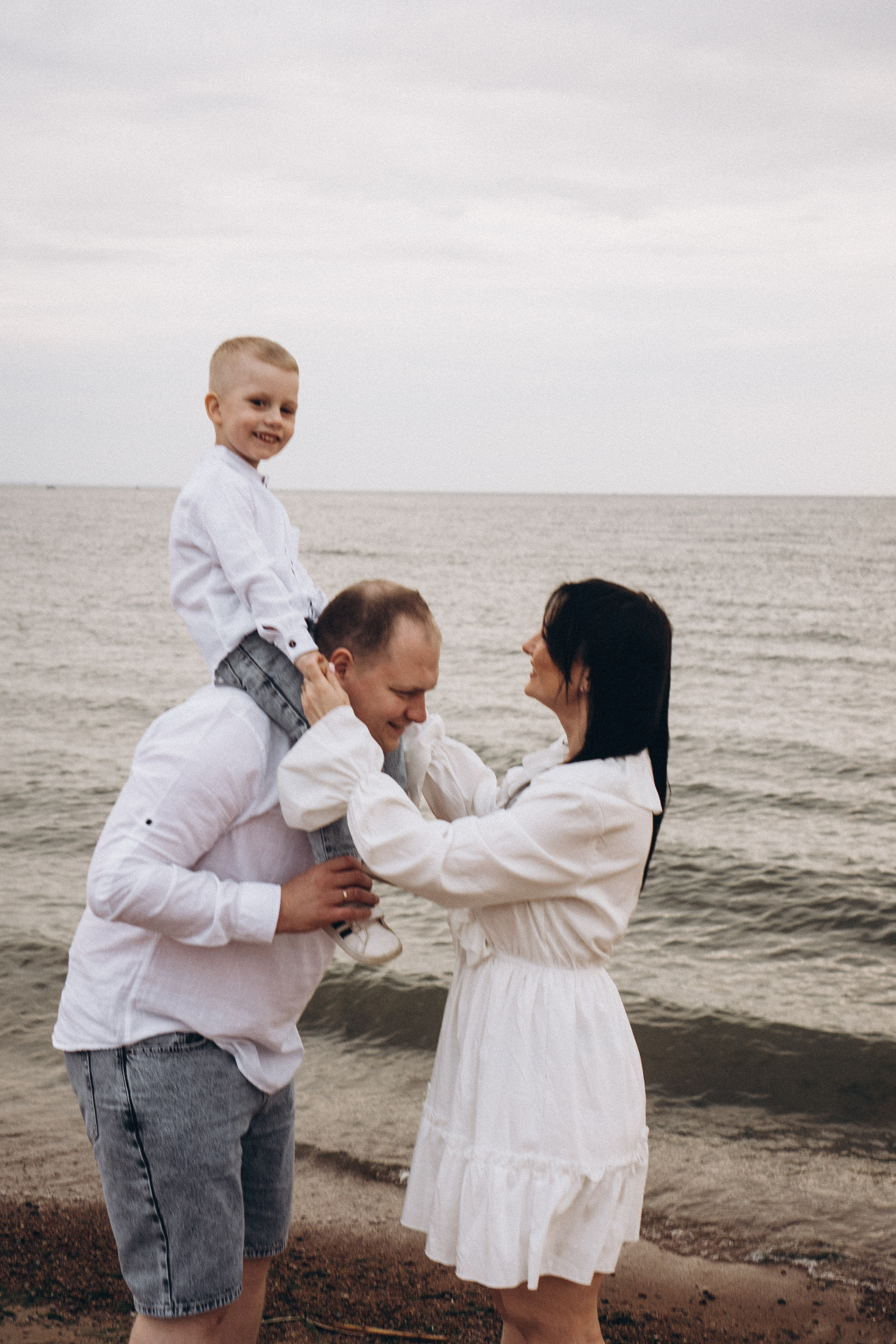 Семейная история на берегу залива. Профессиональный фотограф, Санкт-Петербург — Виктория Богомолова