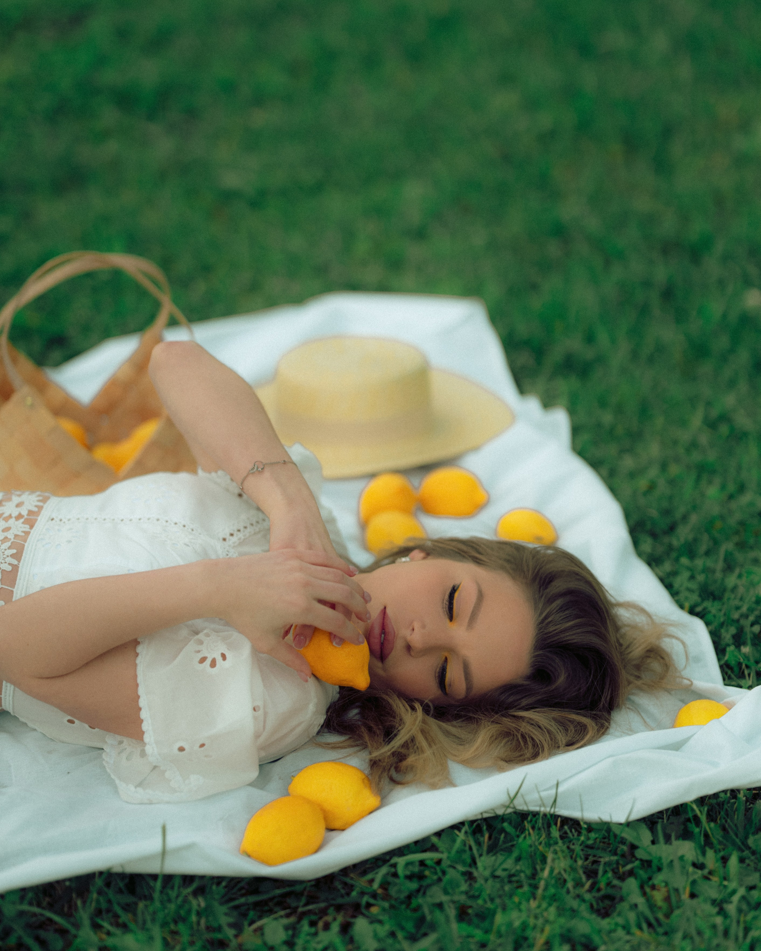 Маша LEMON. Бунгало в Москве.Аренда Бунгало в Мск