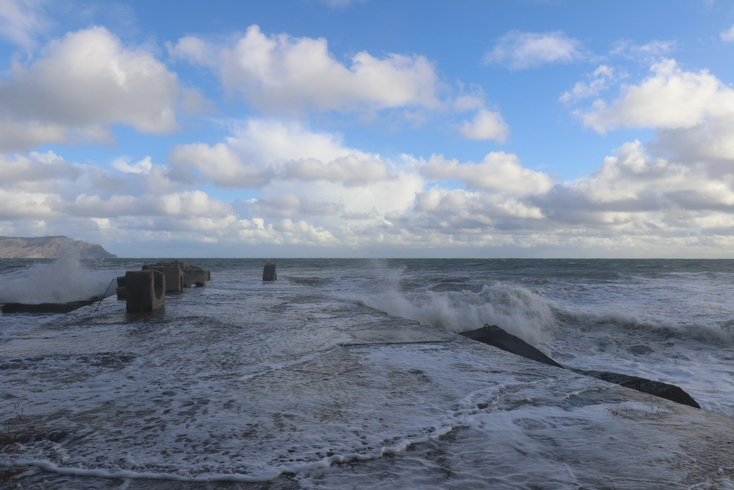 Крым. ЮБК (Судак, Карадаг). Ноябрь 2020. Путешественник-фотограф из Санкт-Петербурга Татьяна Свистулина