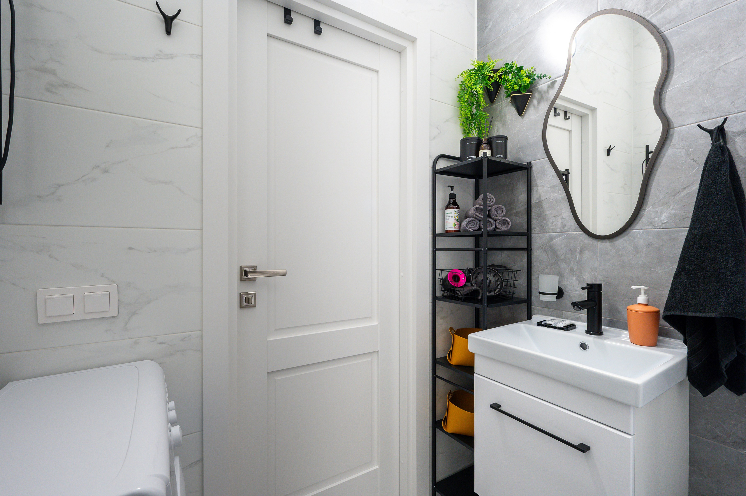 Уютная студия для посуточной аренды. Интерьерный фотограф. Фото- видеосъемка недвижимости Санкт-Петербург