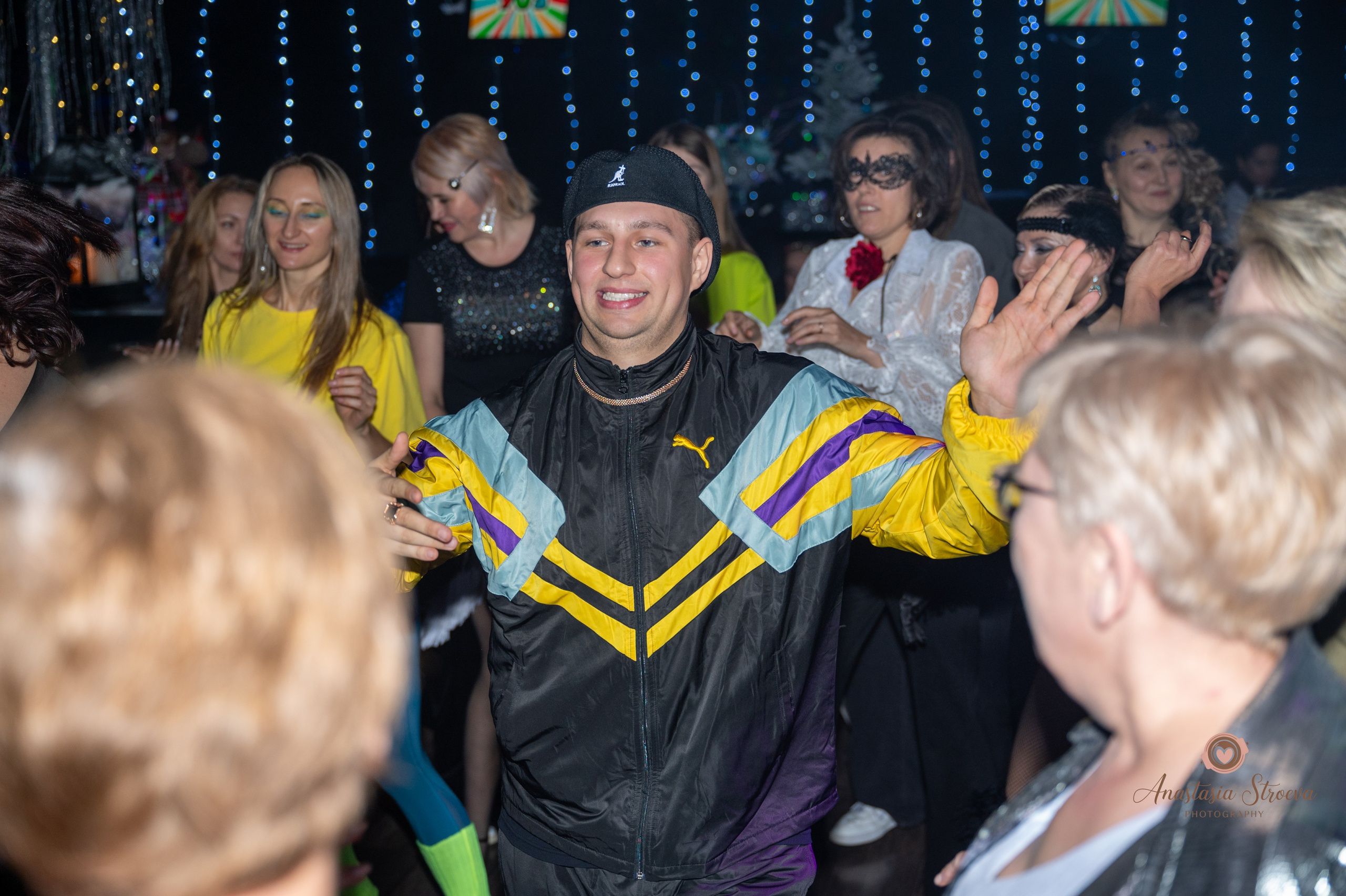 Танцевальное путешествие в 90е. Семейный и детский фотограф в Королеве, Москве и Московской области Строева Анастасия