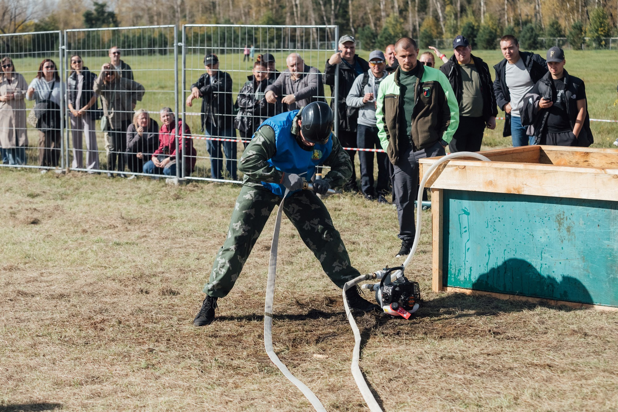 Соревнования «Лучший лесной пожарный» @ О. Татышев. Репортажный фотограф Максим Полянский. Москва, Санкт-Петербург, Красноярск
