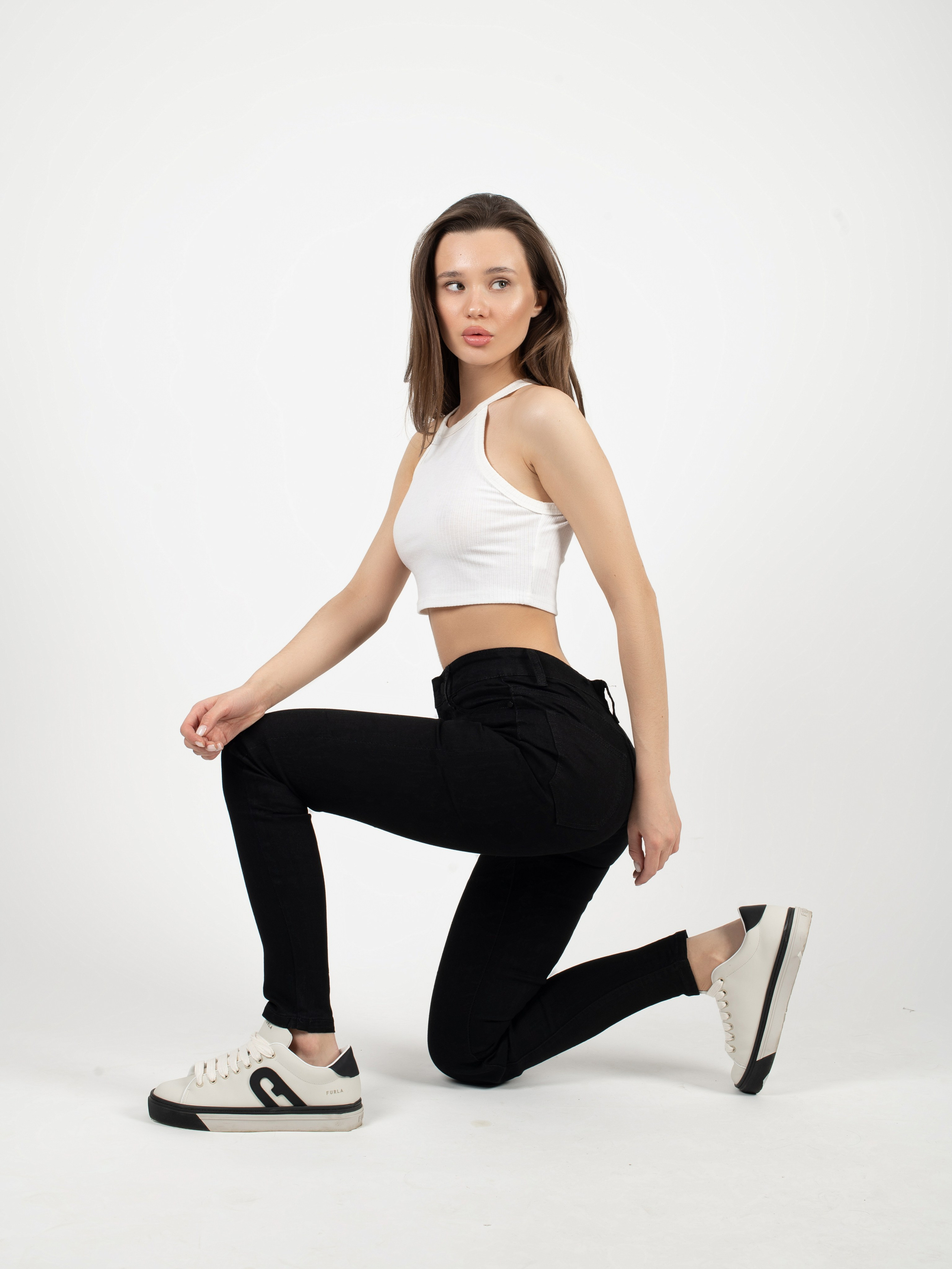 Модельная съемка на циклораме и в интерьере