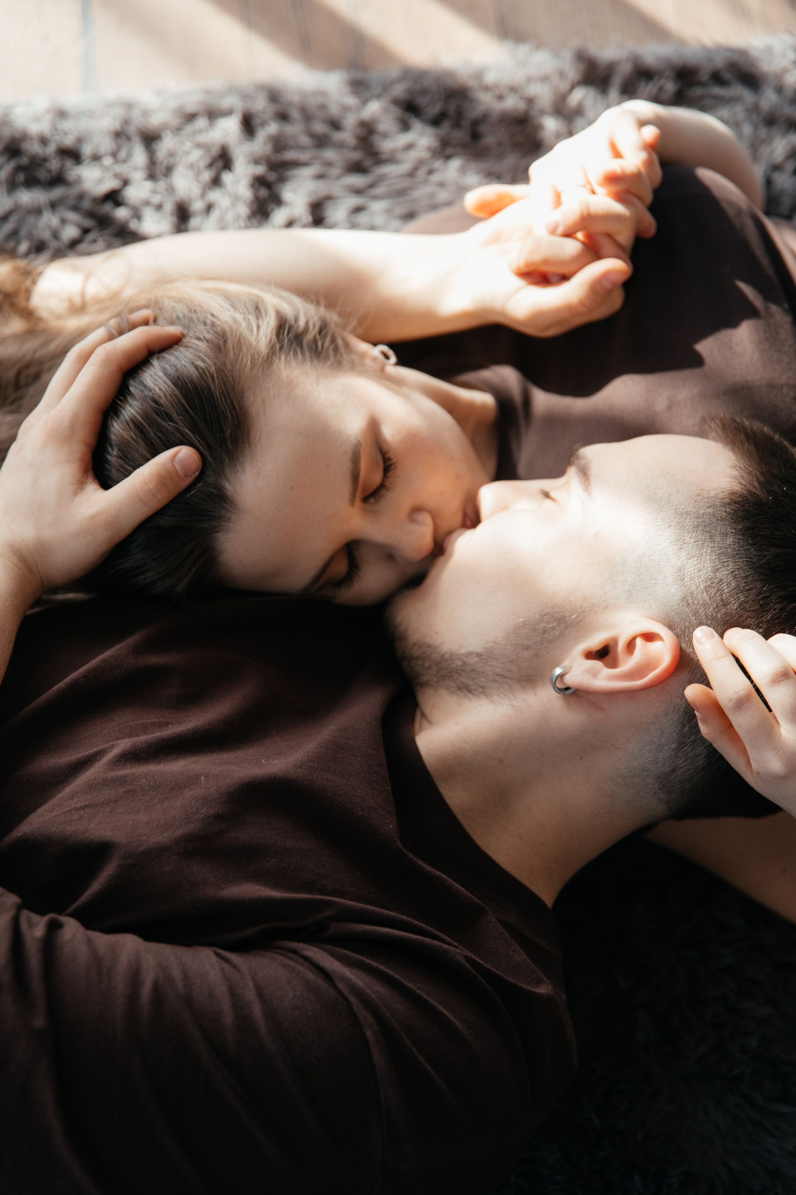 Аня и Ваня. Выпускные альбомы во Владивостоке