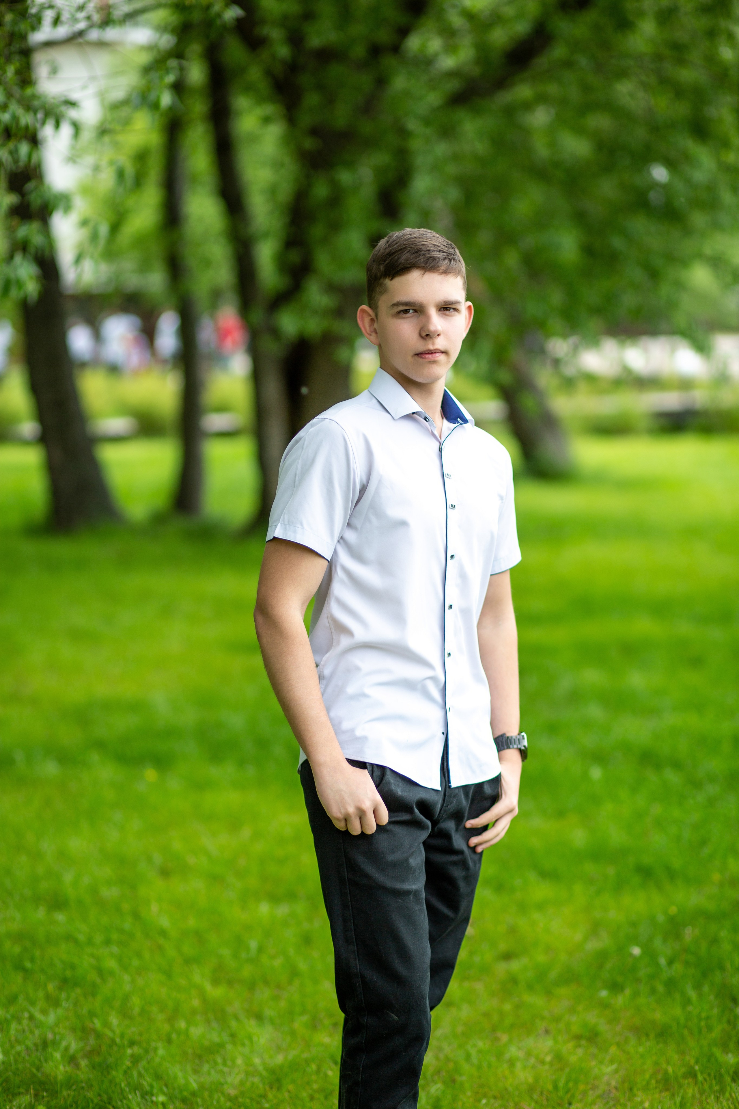 Портреты старшая школа (фоны, школа, улица). Выпускные альбомы Воронеж от Веры Соколовой