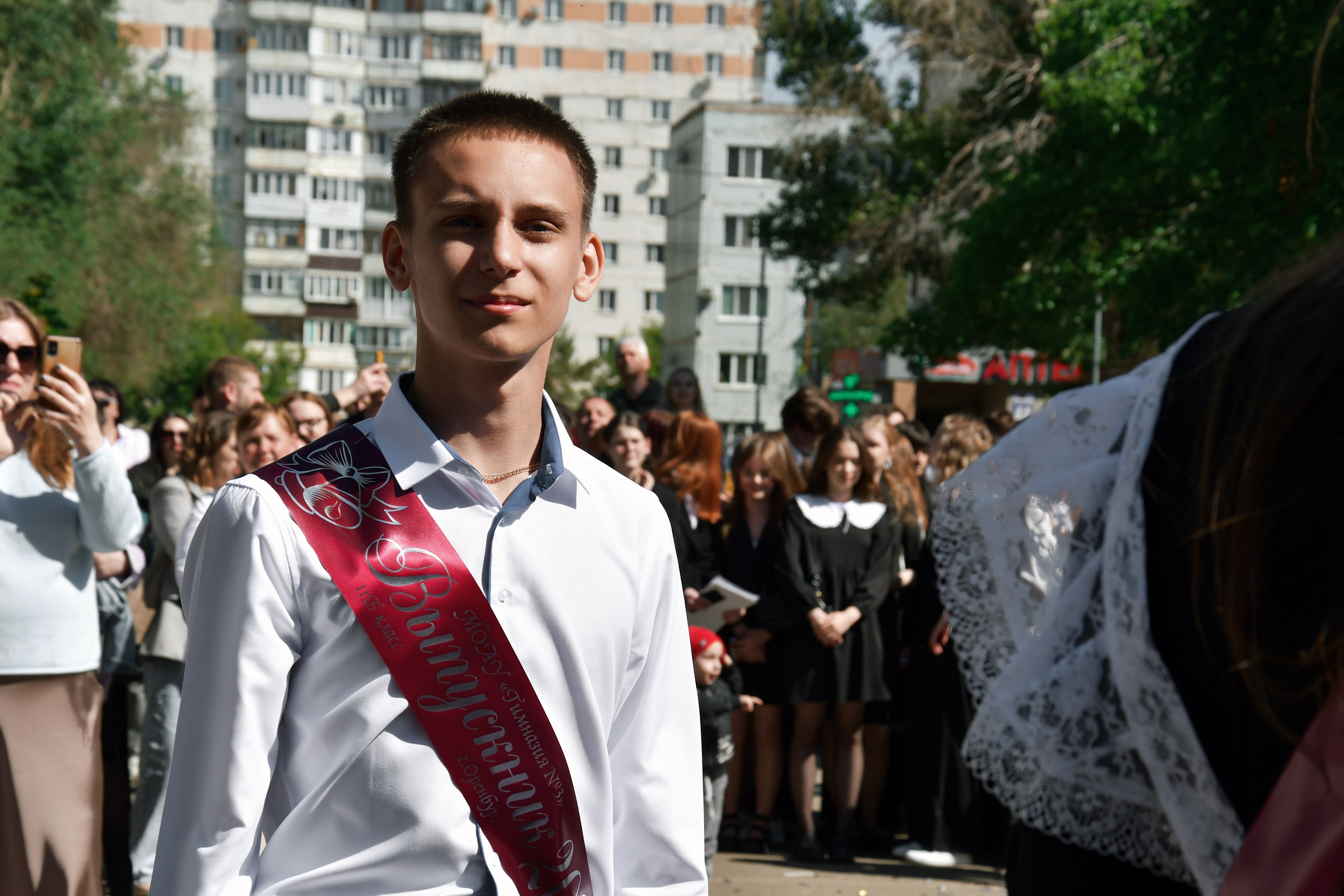 Линейка Гимназия Nº3. Фотограф Оренбург I Кристина Подольская