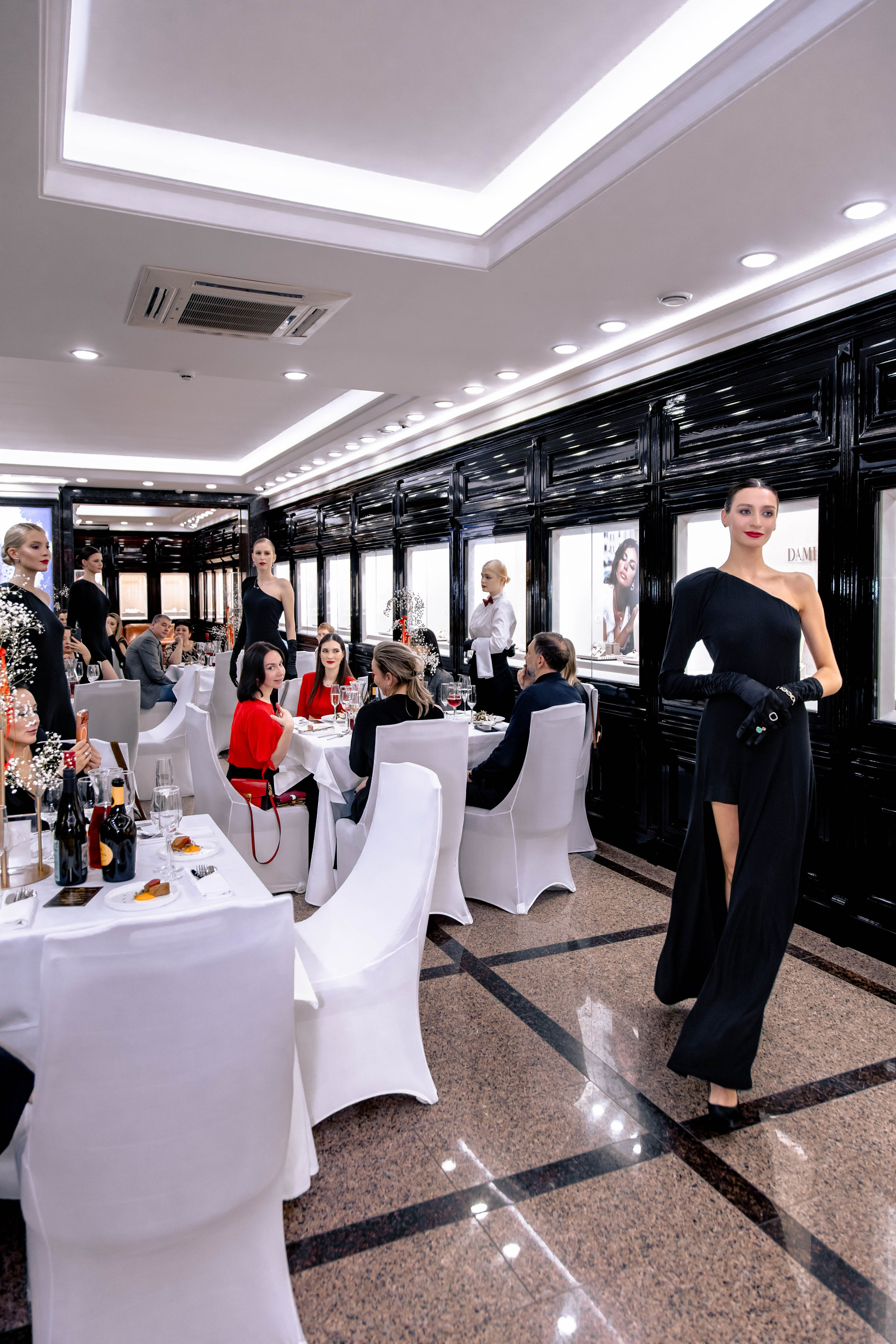 ЗОЛОТОЕ ВРЕМЯ ЛЮКС. МЕДИА-РЕСУРС ХАБАРОВСК / Фотоотчеты / Репортажи / События