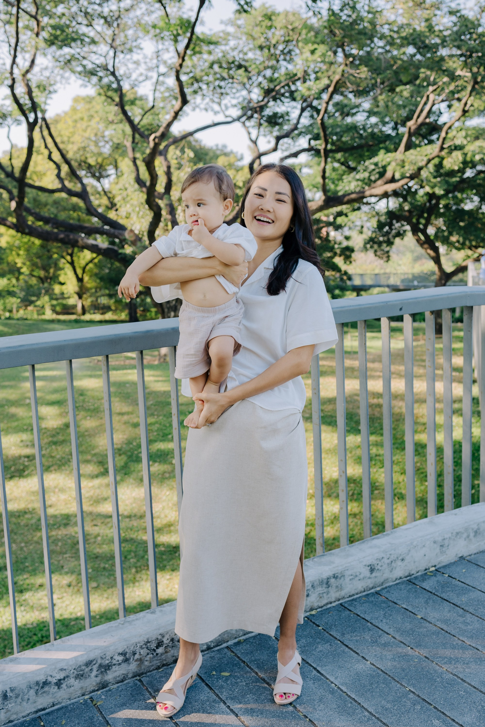 Family photoshoot in Bangkok. Fedor Lemeshko — Destination Wedding and Family Lifestyle photographer