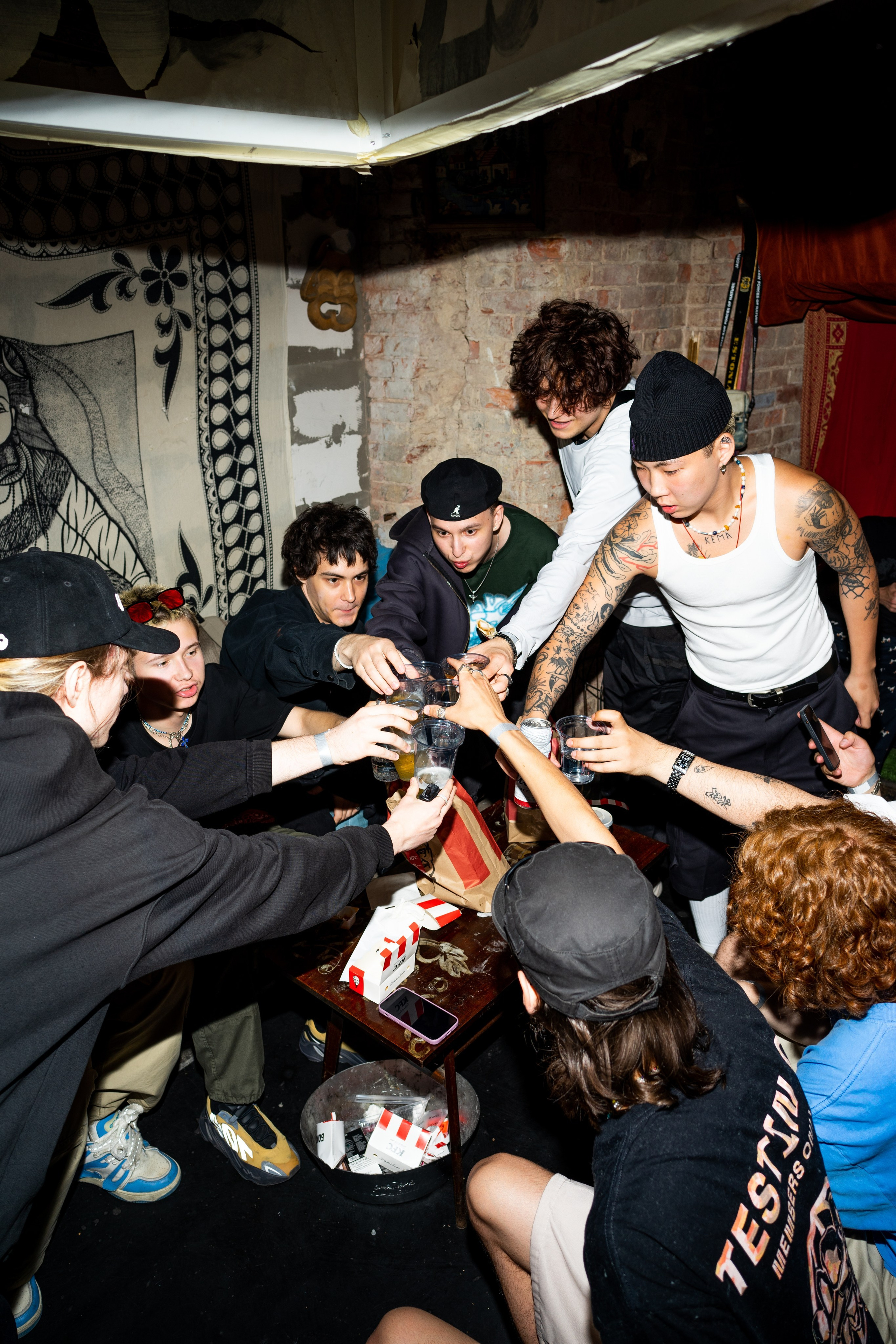 Plast X Vibe Room. Коммерческий и репортажный фотограф в Санкт-Петербурге — Туся Сушка