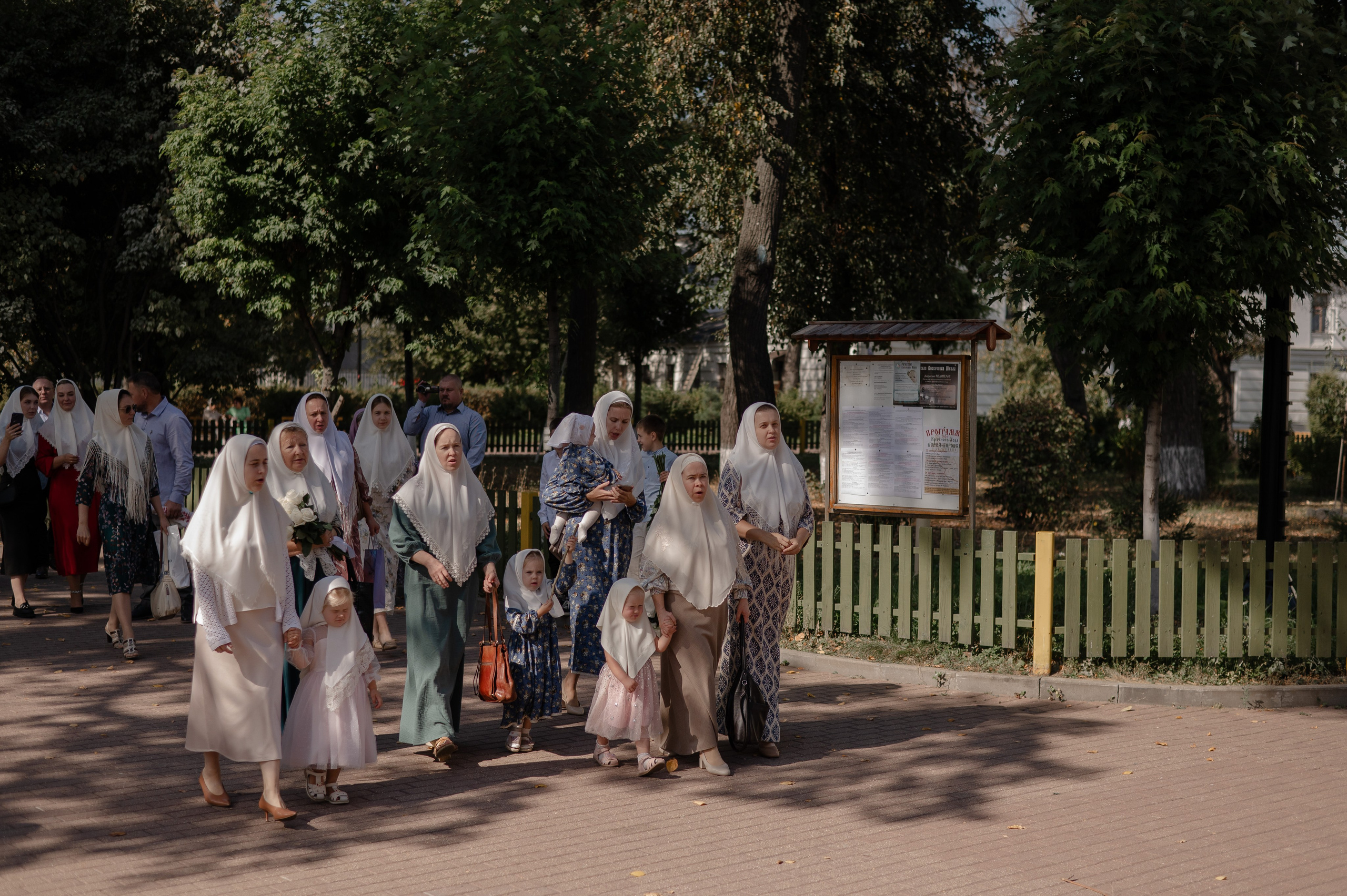 Илья & Эмилия (Москва, Покровский собор). Семейный и свадебный фотограф в Санкт-Петербурге Серафима Смирнова