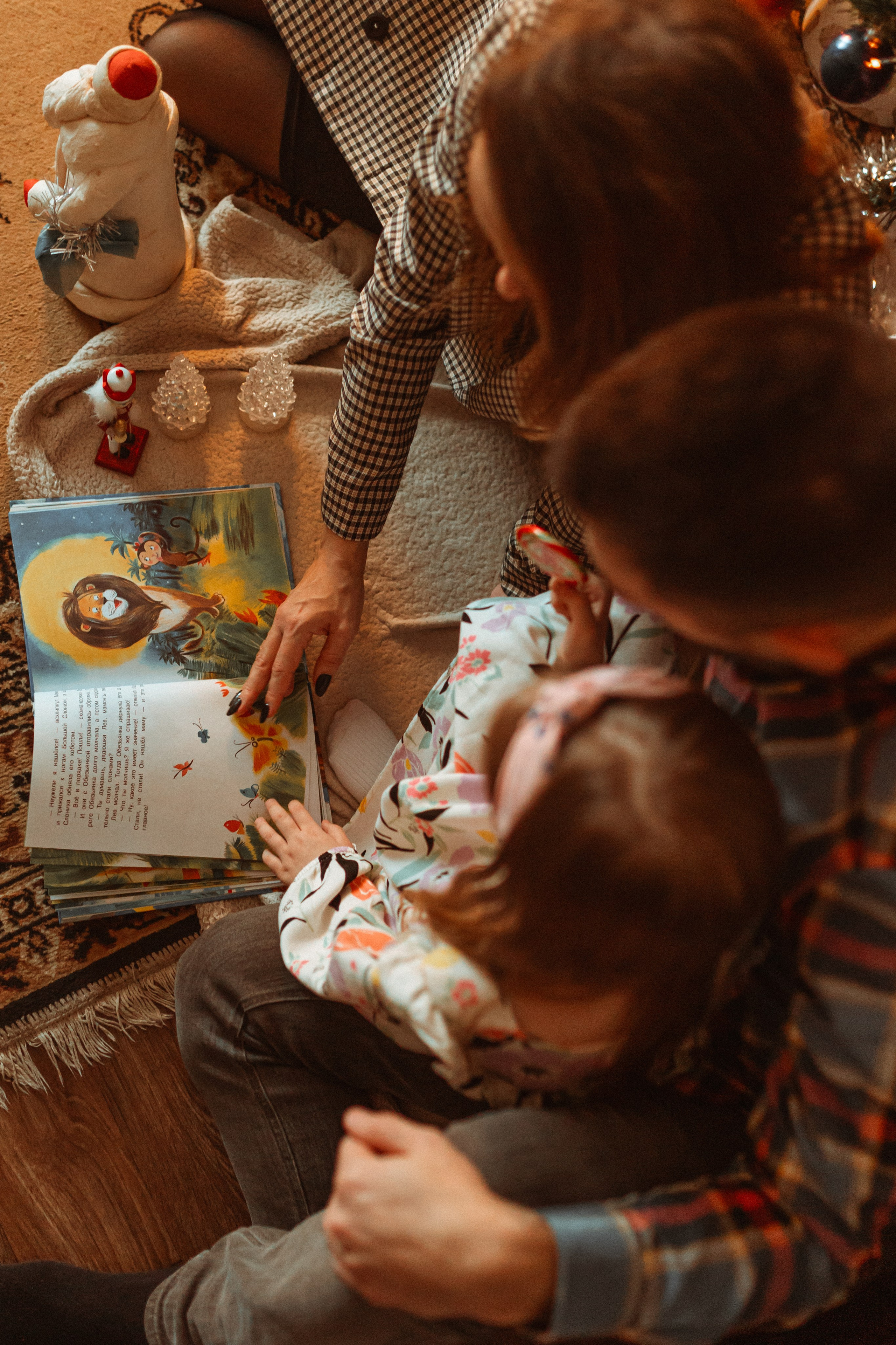 Марина с семьей. Семейный фотограф lifestyle в Новосибирске Елена Шпилевая