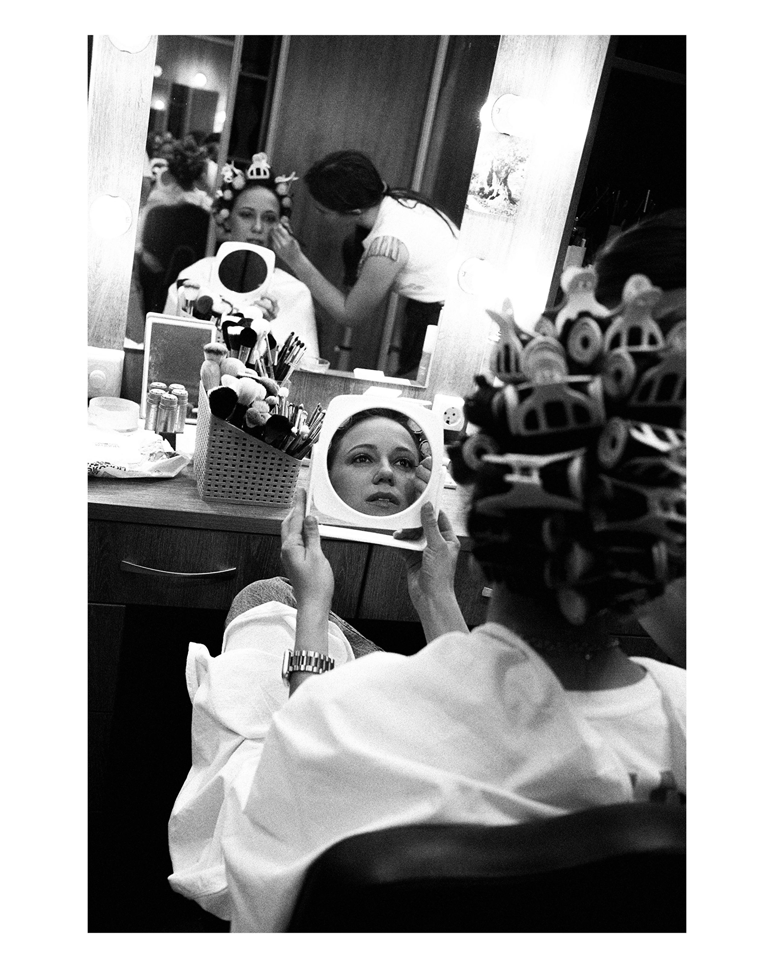 Portrait and backstage photographer Nina Crane