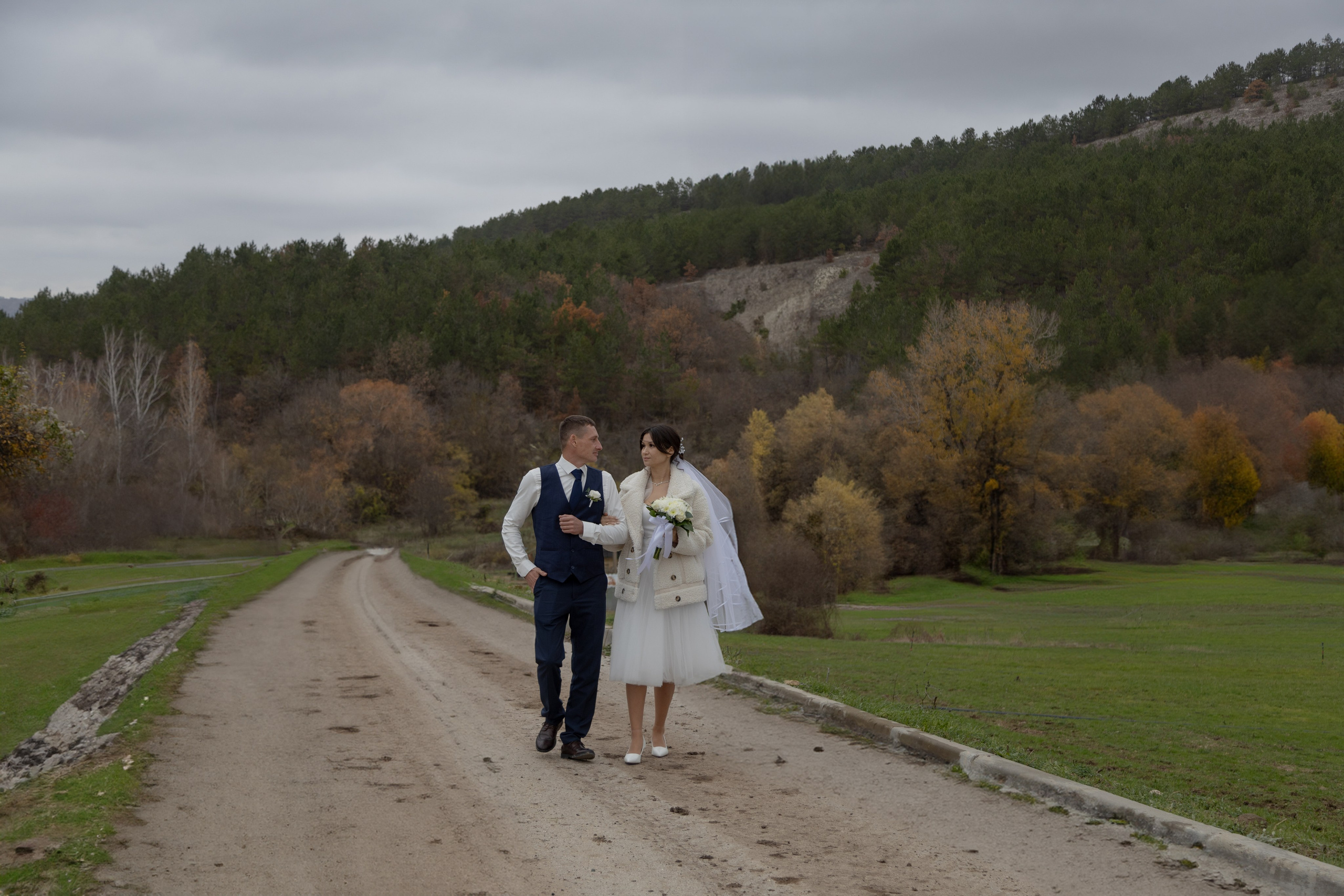 Свадебная съемка в Крыму. Свадебный фотограф в Симферополе (Крым) Валерия Воловидник