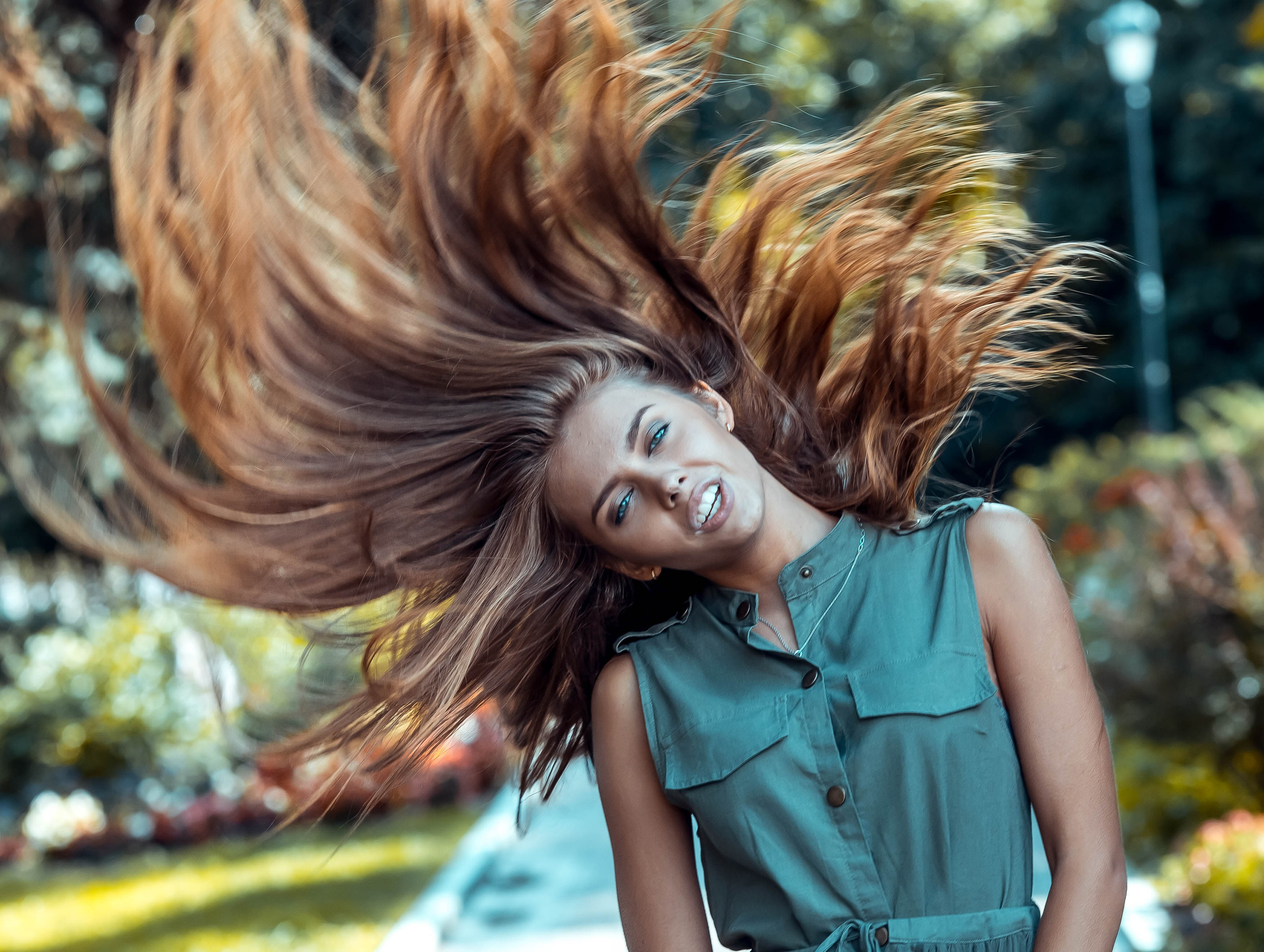 Прогулки по городу. Фотограф для маркетплейсов Михаил Бове