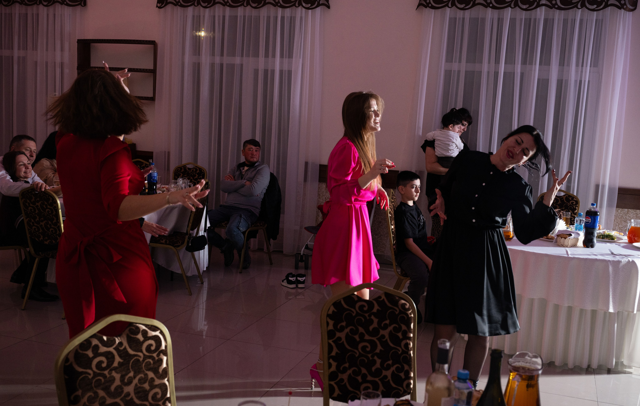 Юбилеи и Корпоративы. Студийный и свадебный фотограф и видеограф в Севастополе — Юлия Макаренко