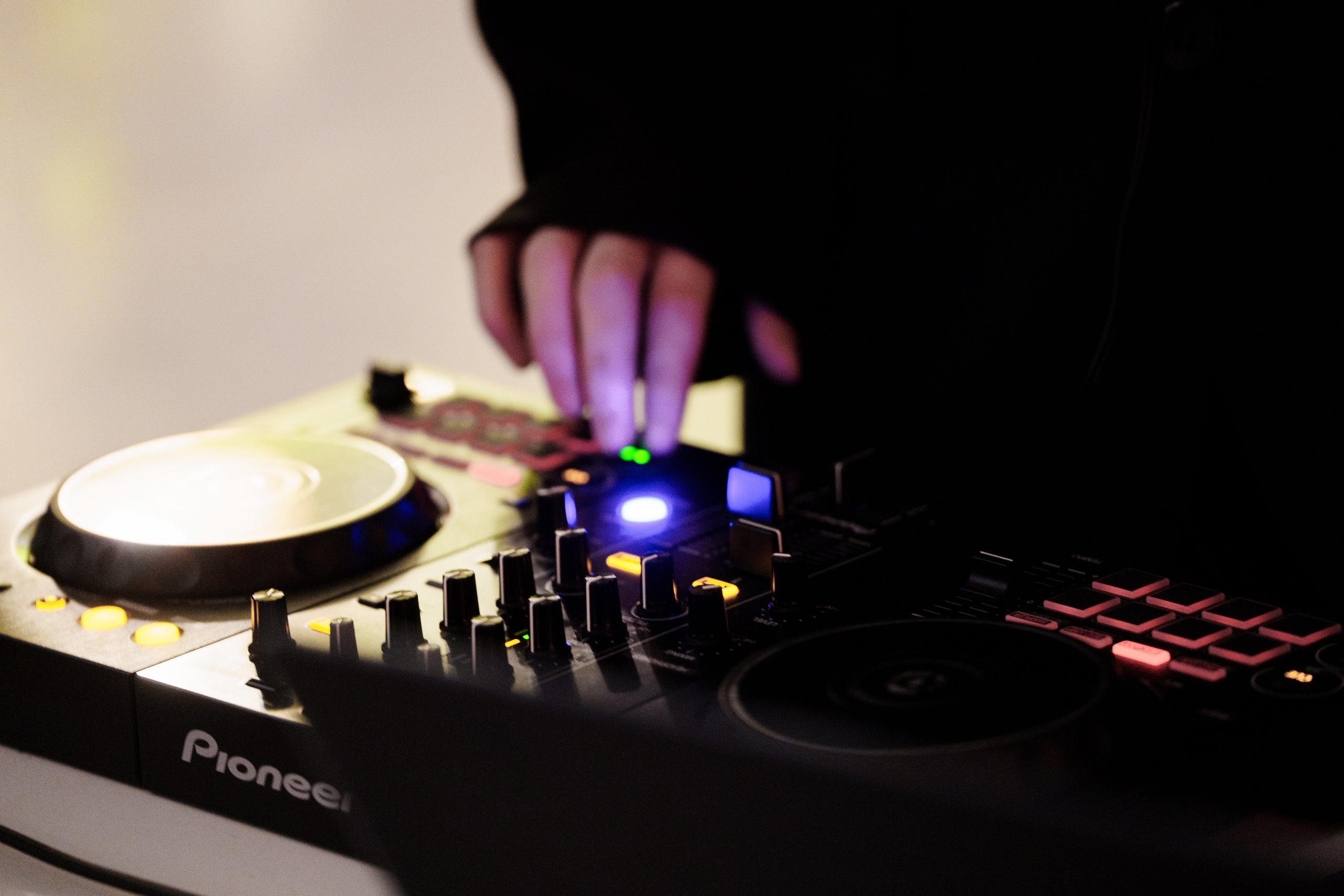 Гостевая смена Бара разбитых сердец в «Мама Тата». Концертный и репортажный фотограф в Санкт-Петербурге Слава Пахомов