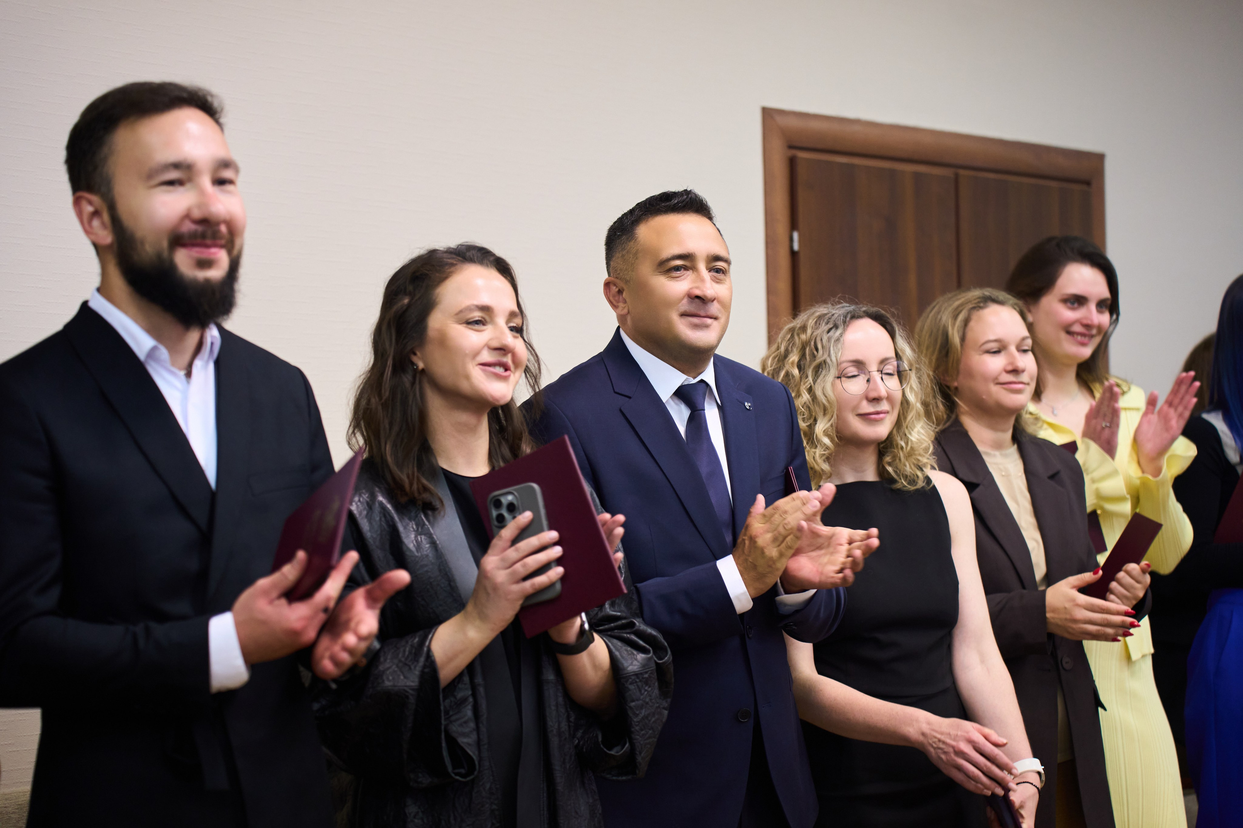 Репортажная съемка выпускников МГИМО. Репортажный фотограф в Москве Вадим Галанин