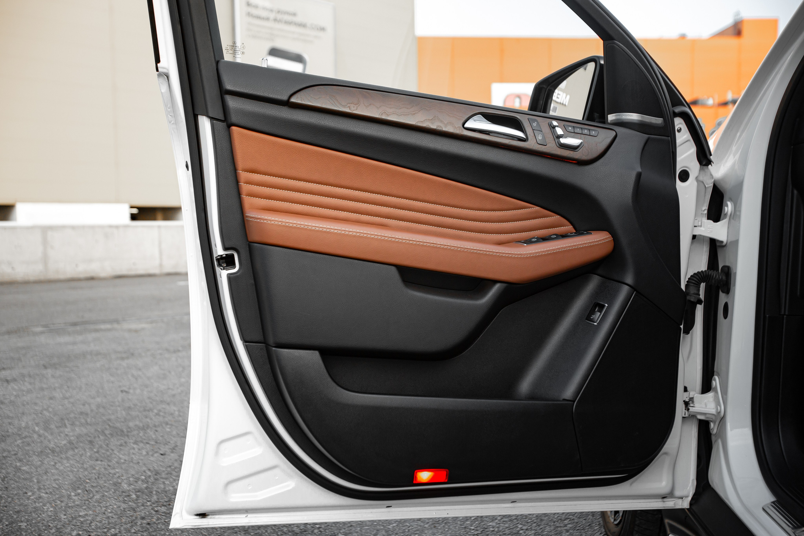 Mercedes-Benz GLE 350d. Автомобильный фотограф в Москве Андрей Емельянов