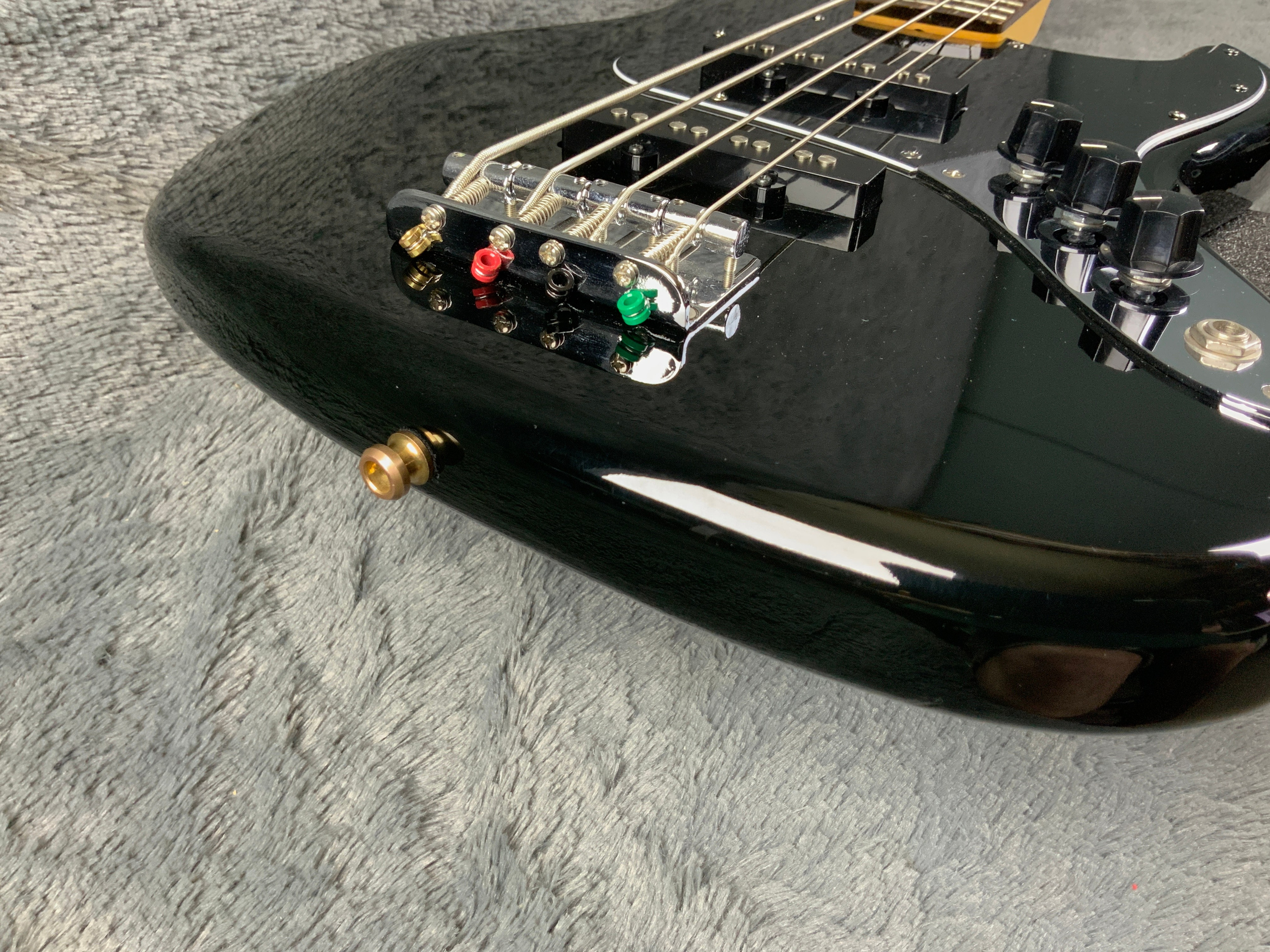 Grass Roots Jazz Bass