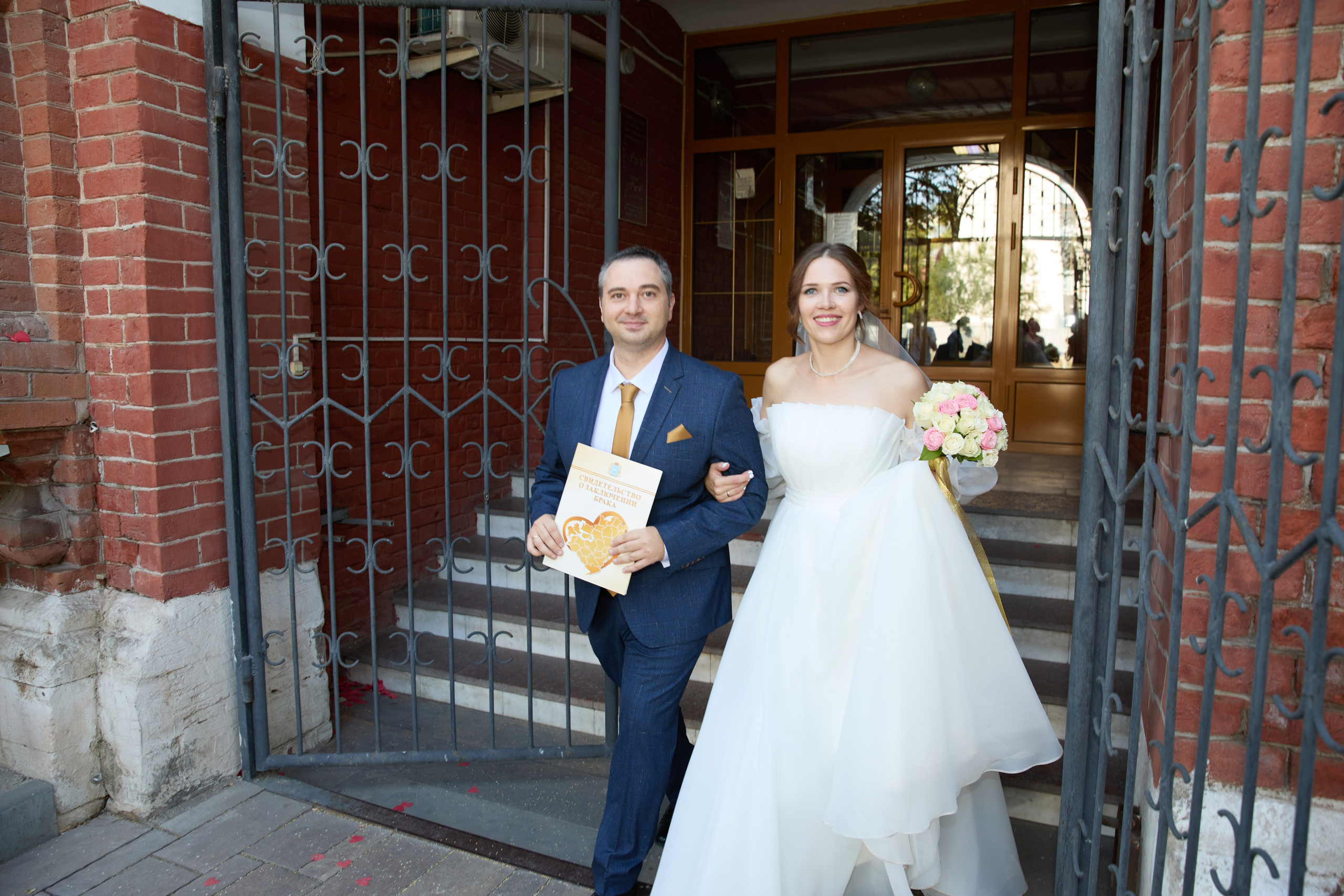 Свадебная фотография. Репортажный фотограф в Самаре