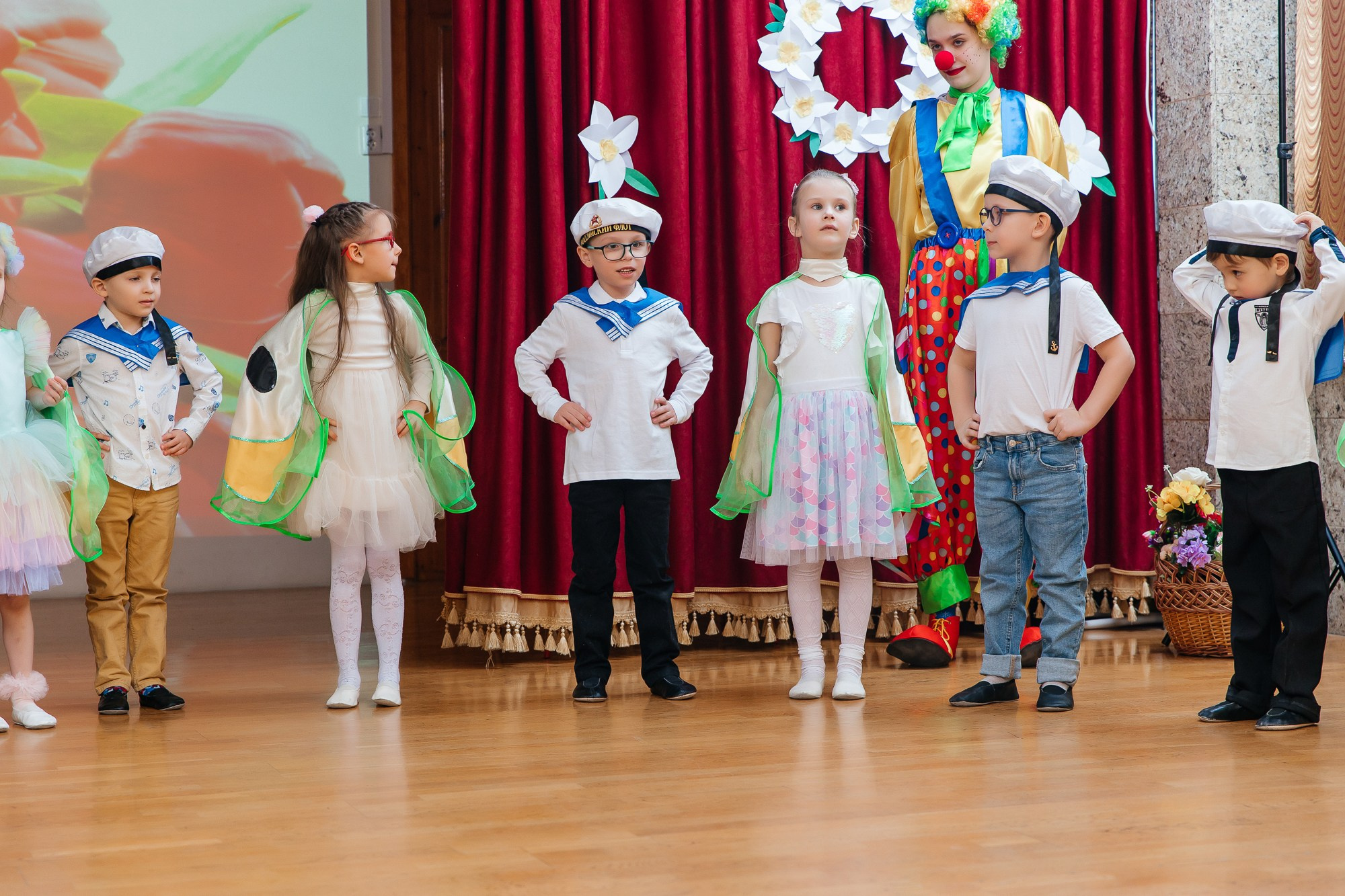 Детский сад № 93 — Утренник (10.03.2023). Свадебный и семейный фотограф Крамар Наталья