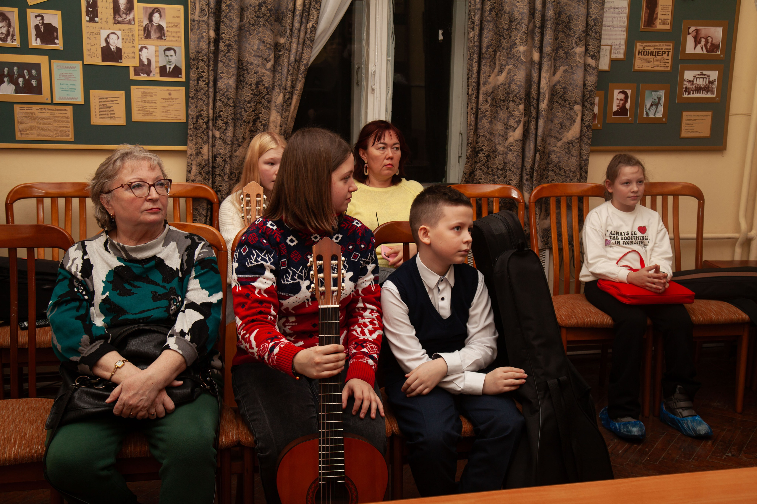 Мастер-класс по уходу за щипковыми инструментами. 04.01.24. Профессиональное фото в Казани: от идеи до результата. Фотограф Яна Мур