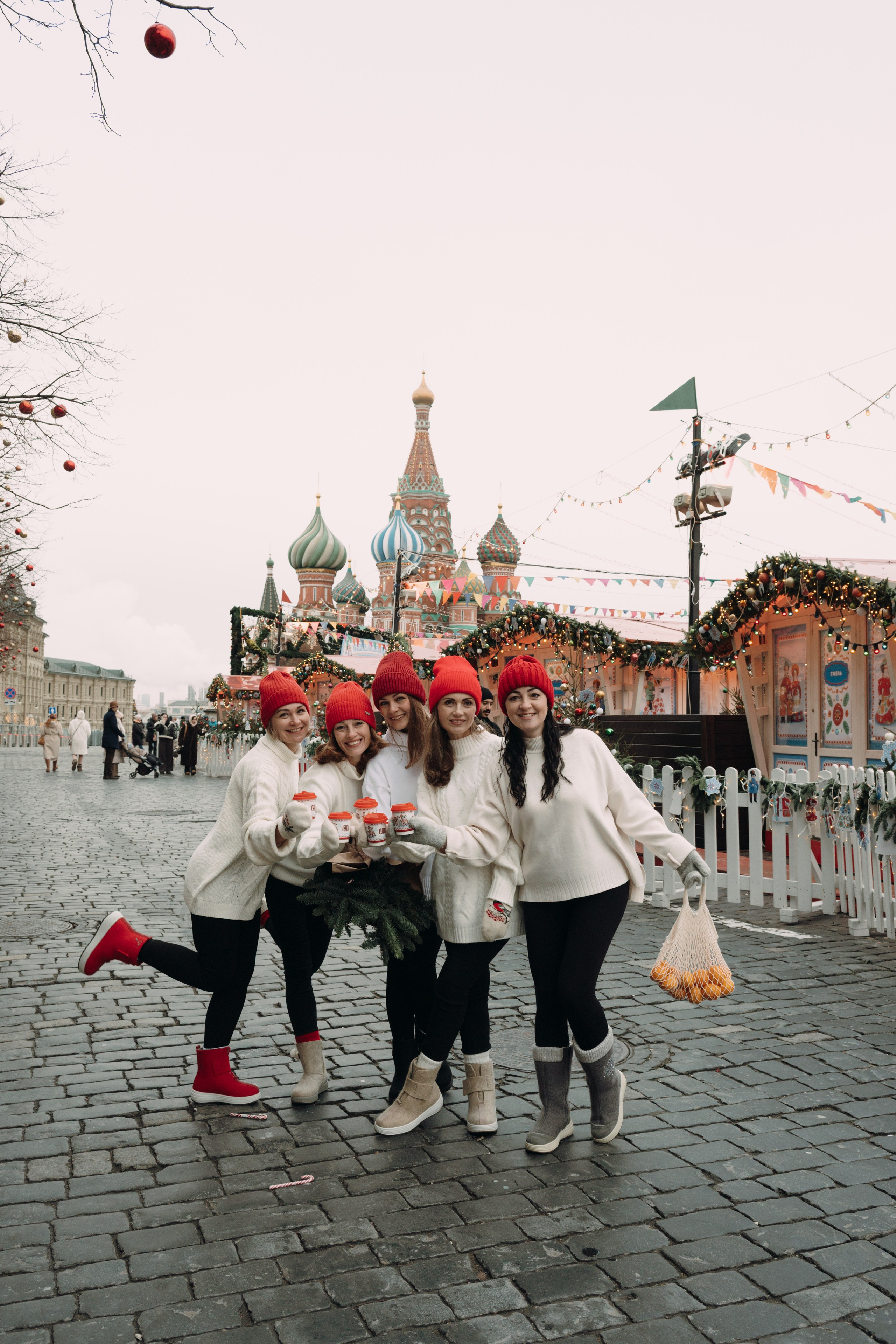 Фотосессия девичника в Москве. Свадебный фотограф в Москве Дина Виннер
