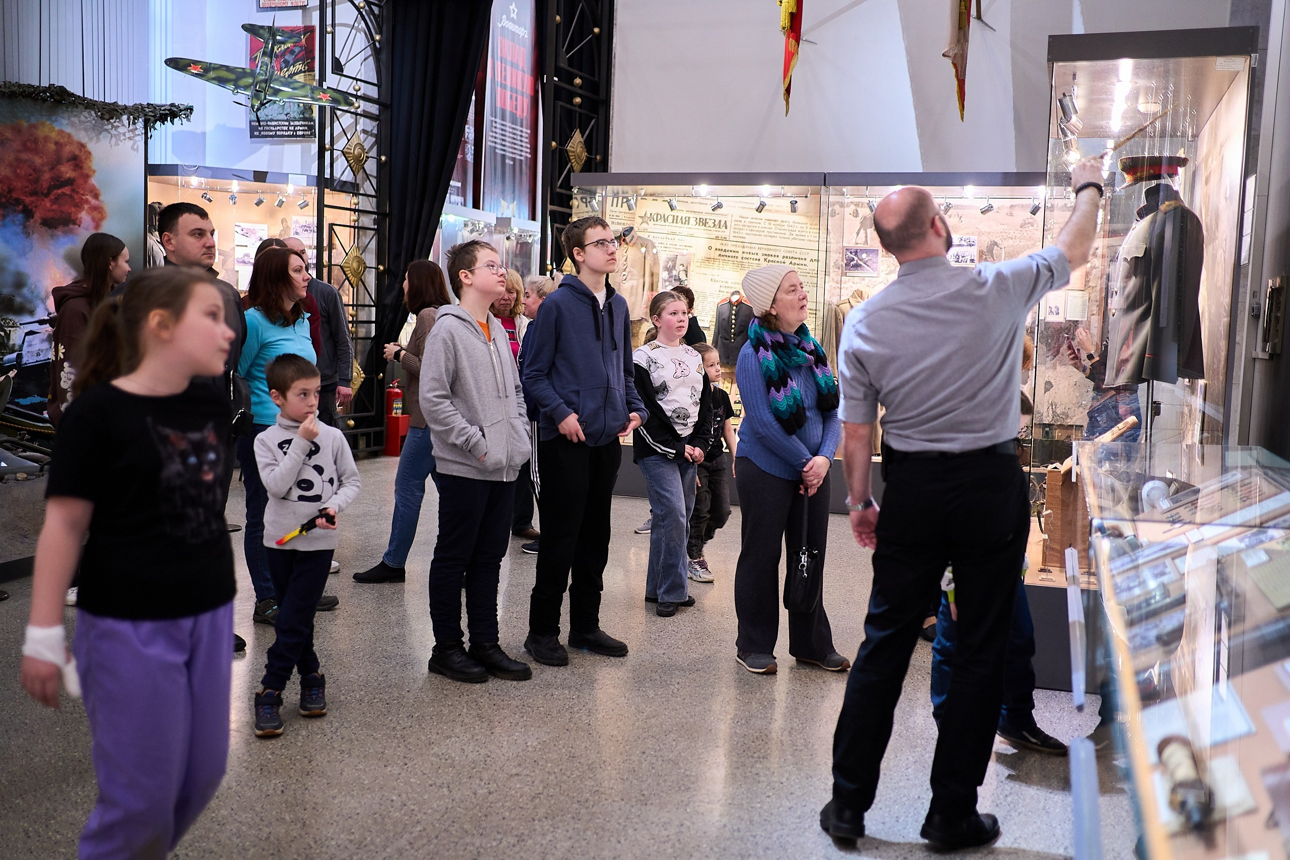 Субботник у Управления делами Мэра и Правительства Москвы. Фотограф и Видеограф в Москве. Олег Корушев