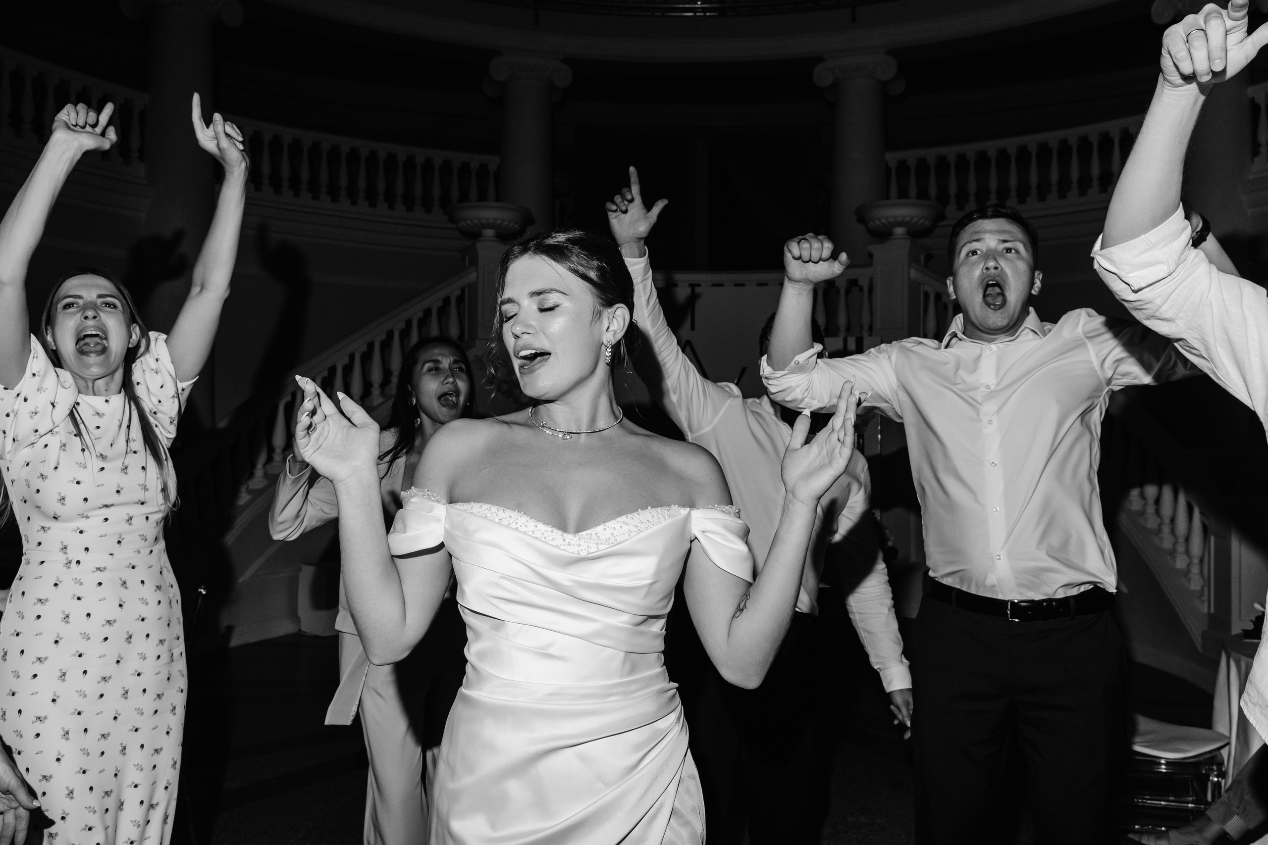 Саша и Саша. Свадебный фотограф и видеограф Когай Дмитрий и Юлия