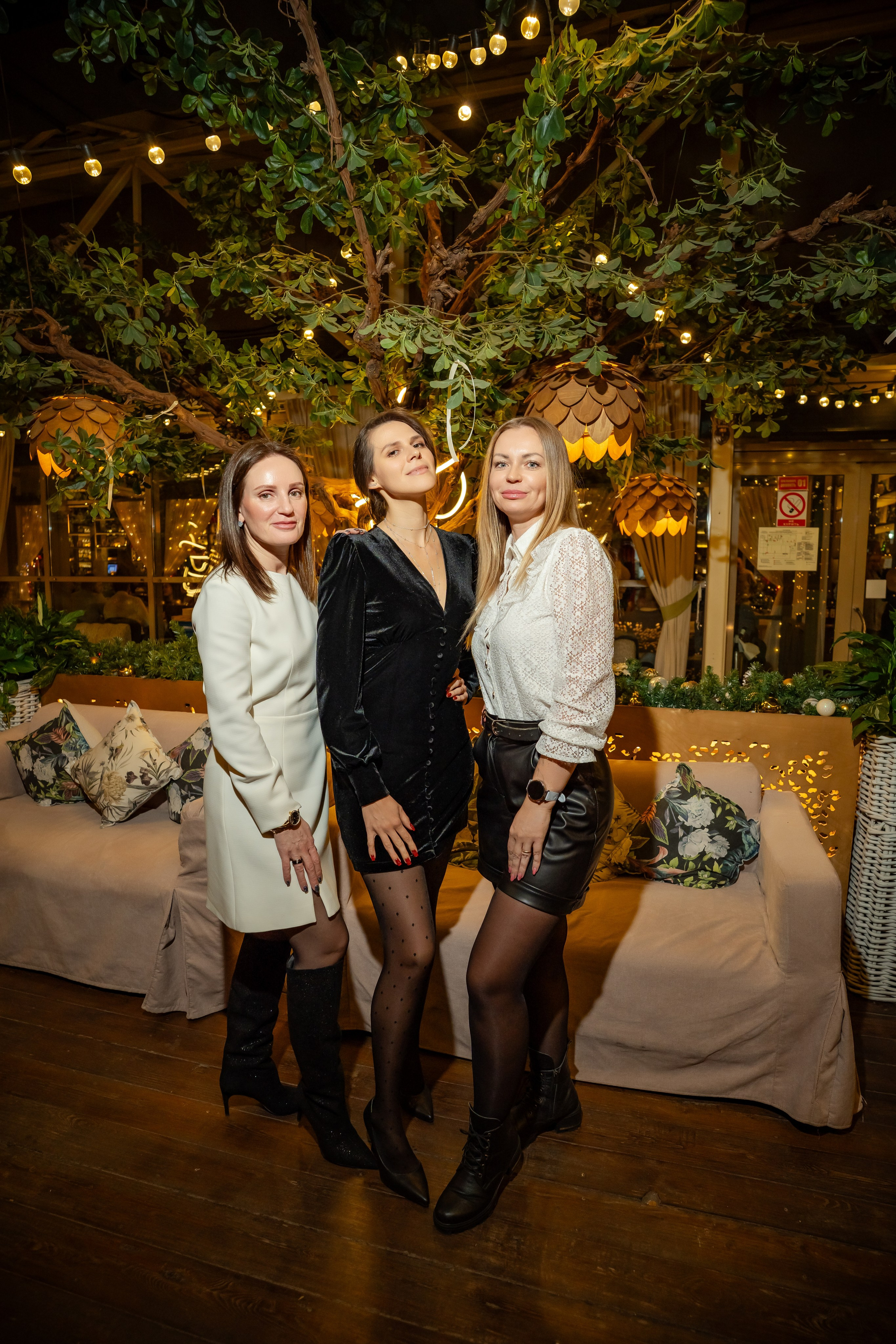 Сборные корпоративы в ресторане «Плюшкин» Декабрь 2025. Фотограф Александр Вишняков