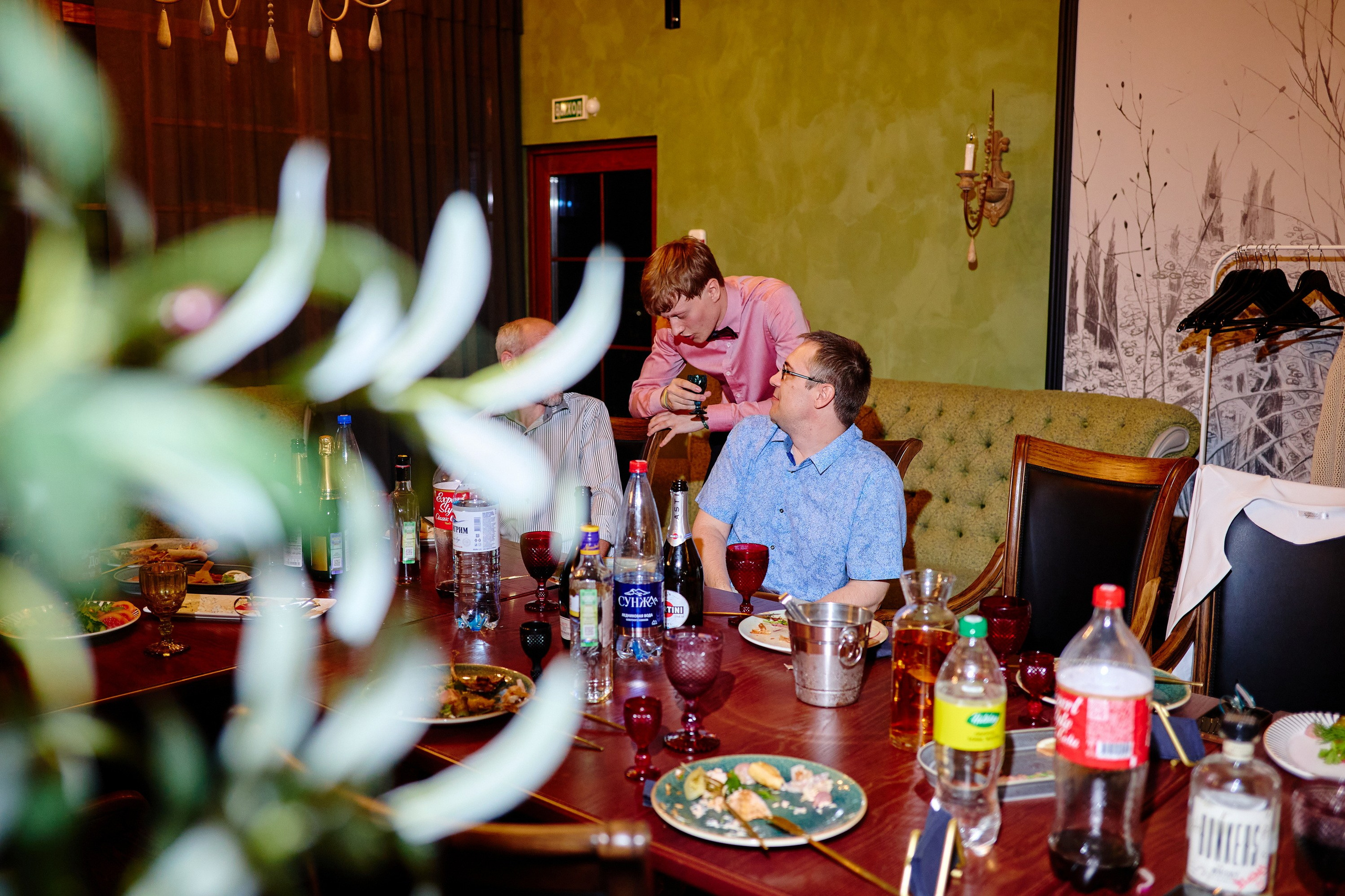 Выпускной 35 Сош. Фотограф Выпускные альбомы Таганрог Сергей Коробченко