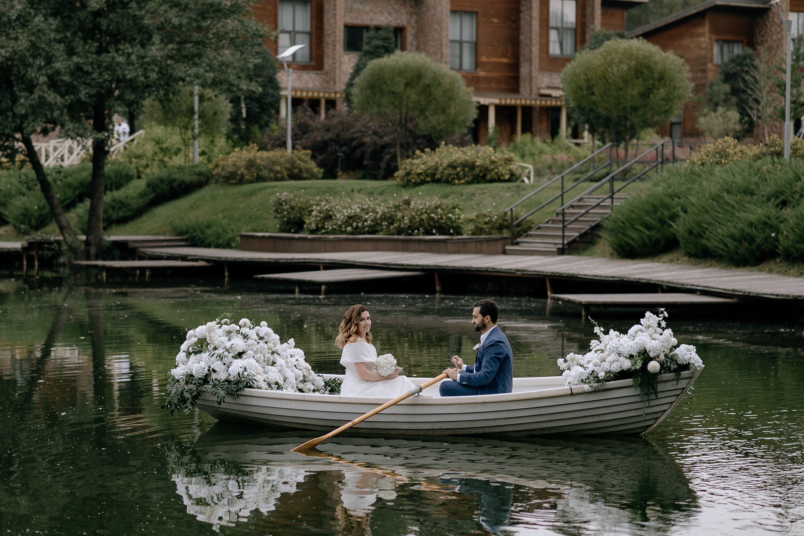 Свадебная фотосессия и выездная регистрация в Artiland. Свадебный фотограф Москва — Сергей и Татьяна