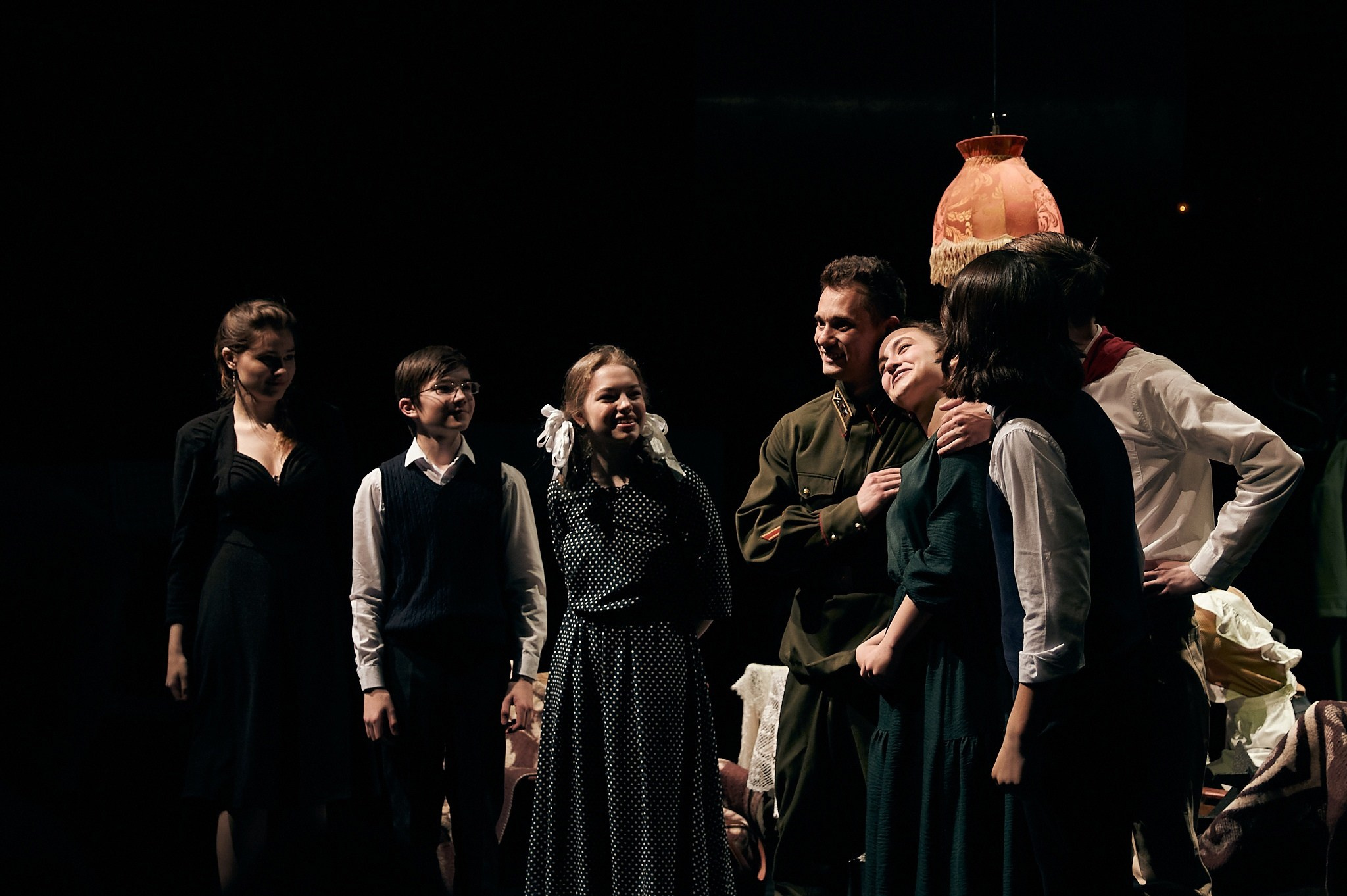 Спектакль «Советская, 44». Дети Сац. Фотограф в Москве. Индивидуальные и парные съёмки, мероприятия, промо-съёмки для артистов