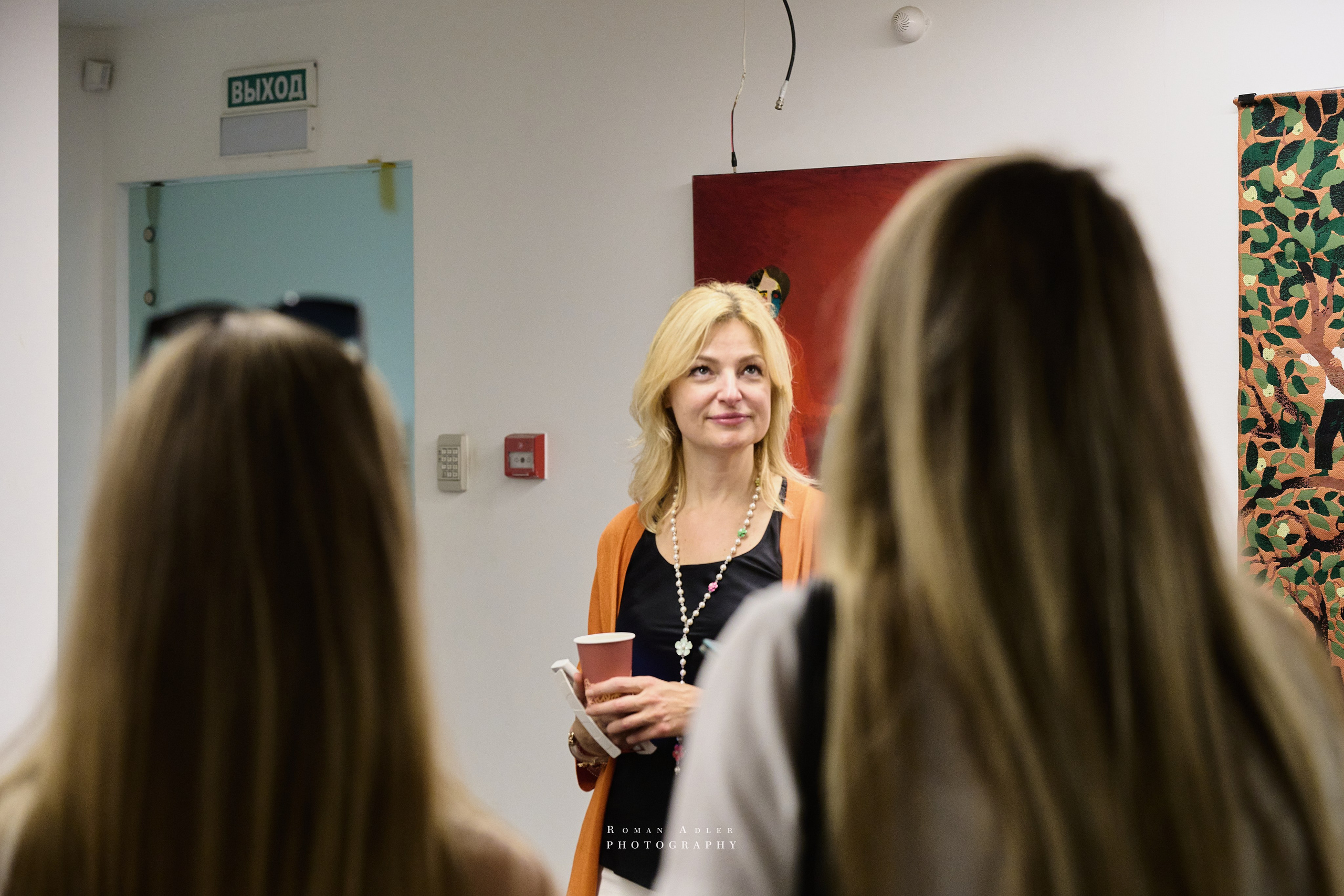 «Летние хроники» в международной галерее Redgallery. Фотограф Роман Адлер