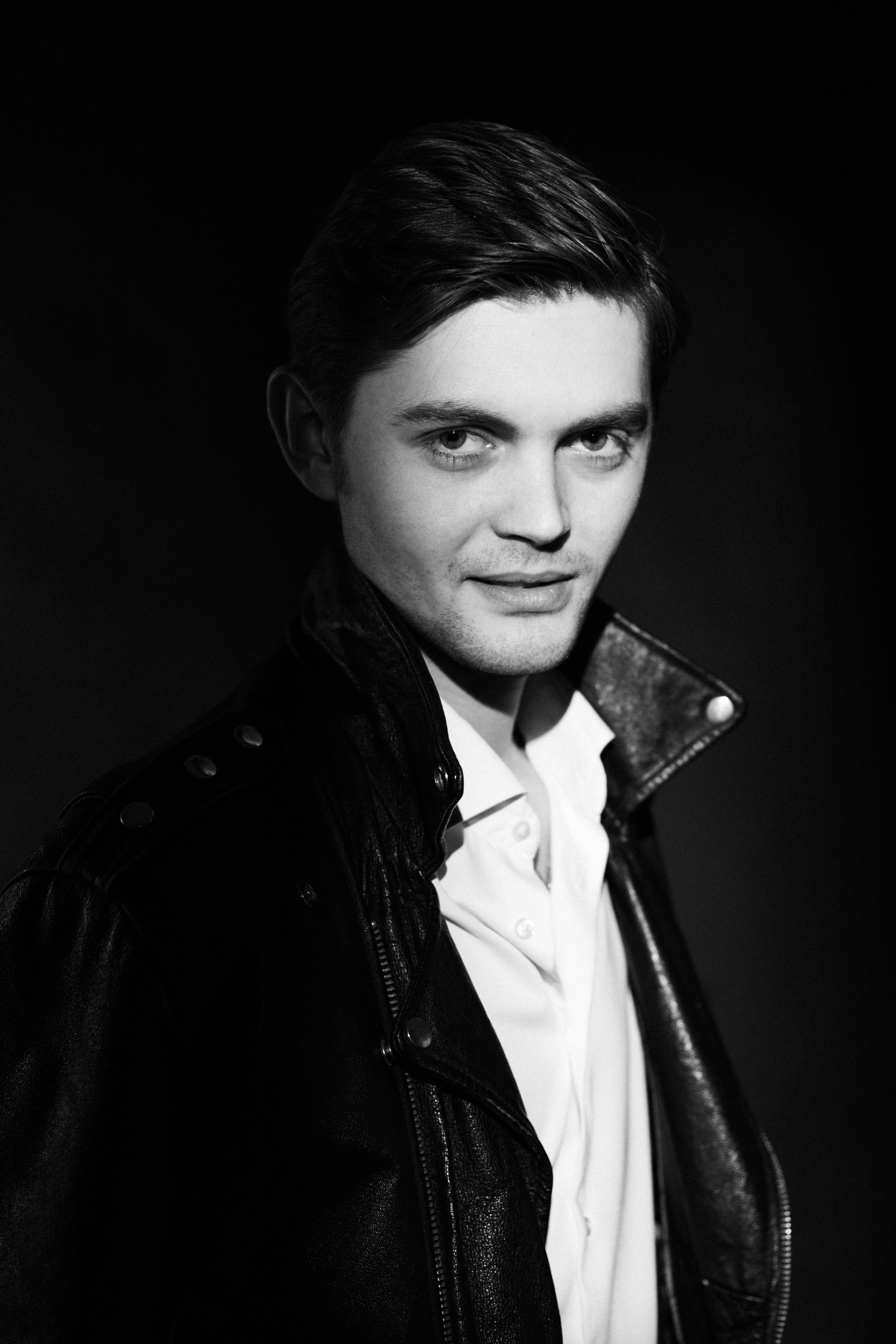 Дмитрий. Фотограф в Тюмени Даша Михнова. Портреты, фотопроекты, фотодни