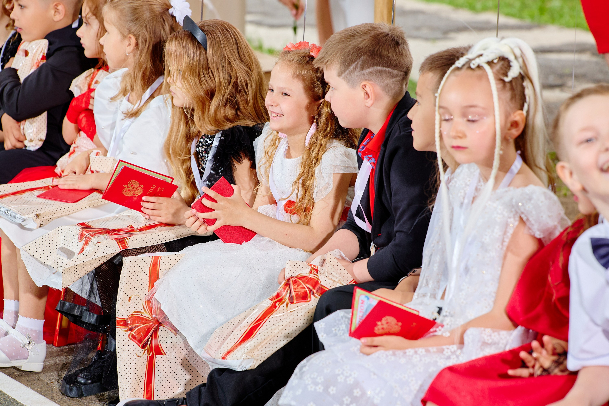 Выпускной 45 сад. Фотограф Выпускные альбомы Таганрог Сергей Коробченко