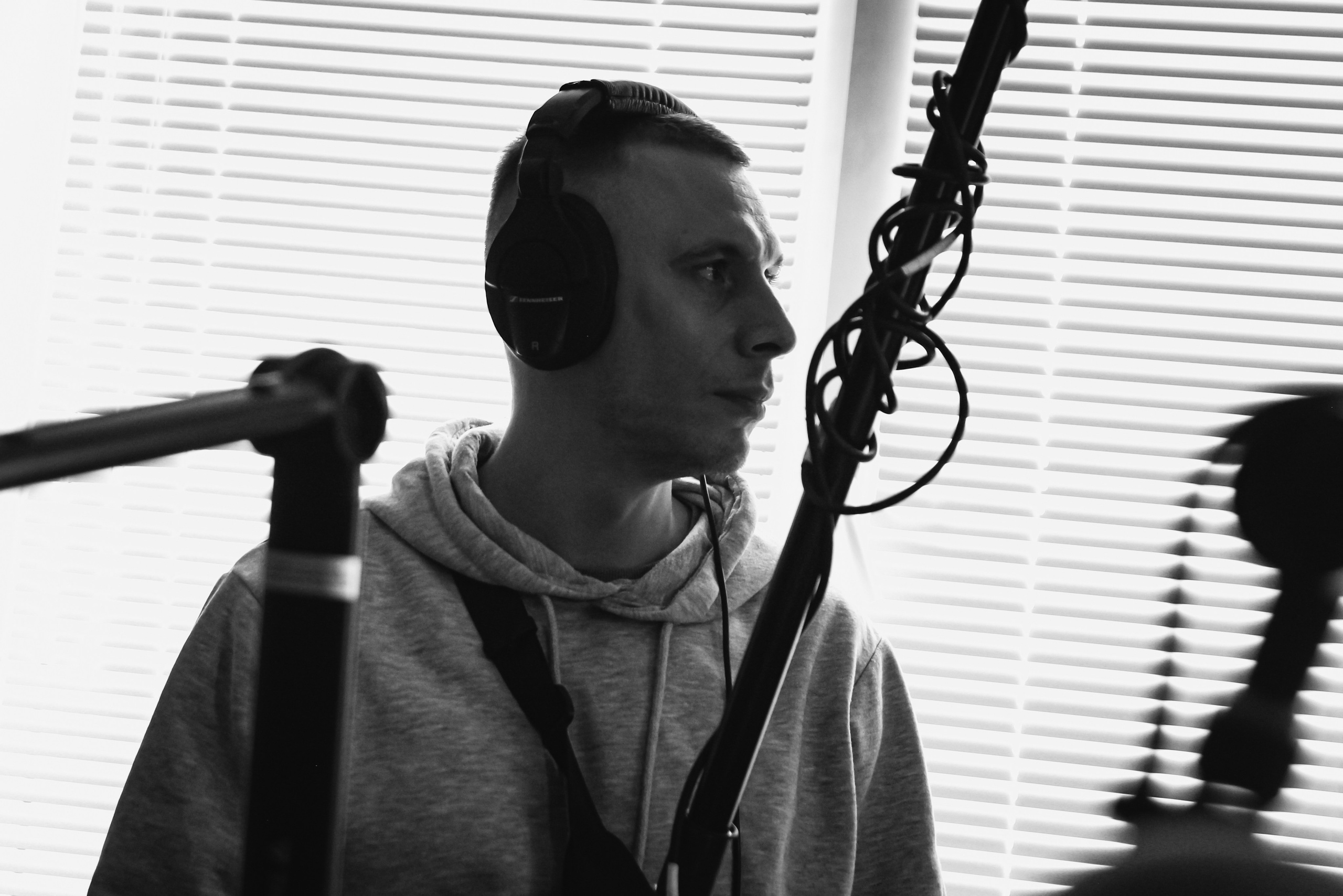 К\ф «Убавьте громкость». Главная