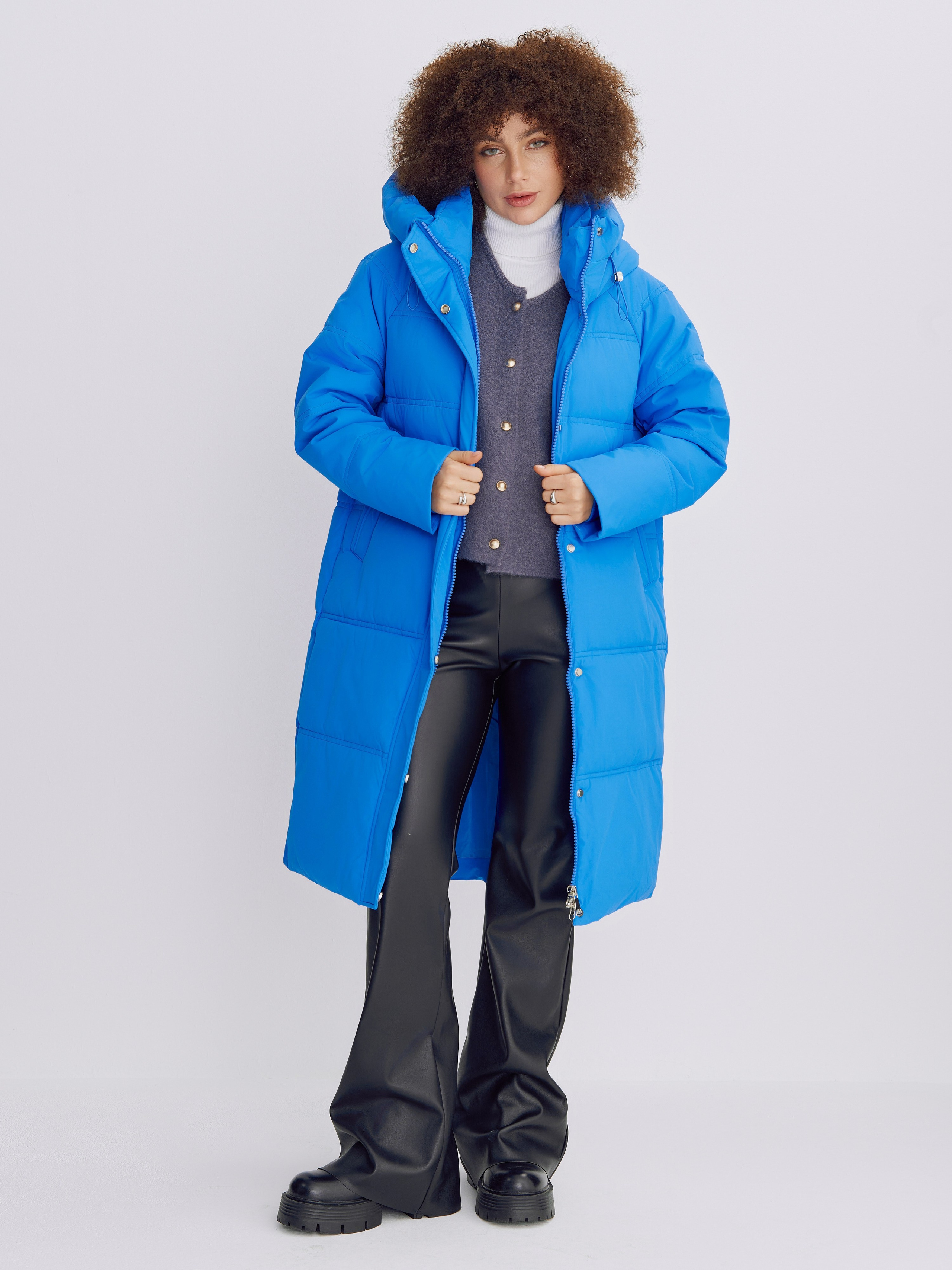 Куртки. Фотограф для маркетплейсов в Москве