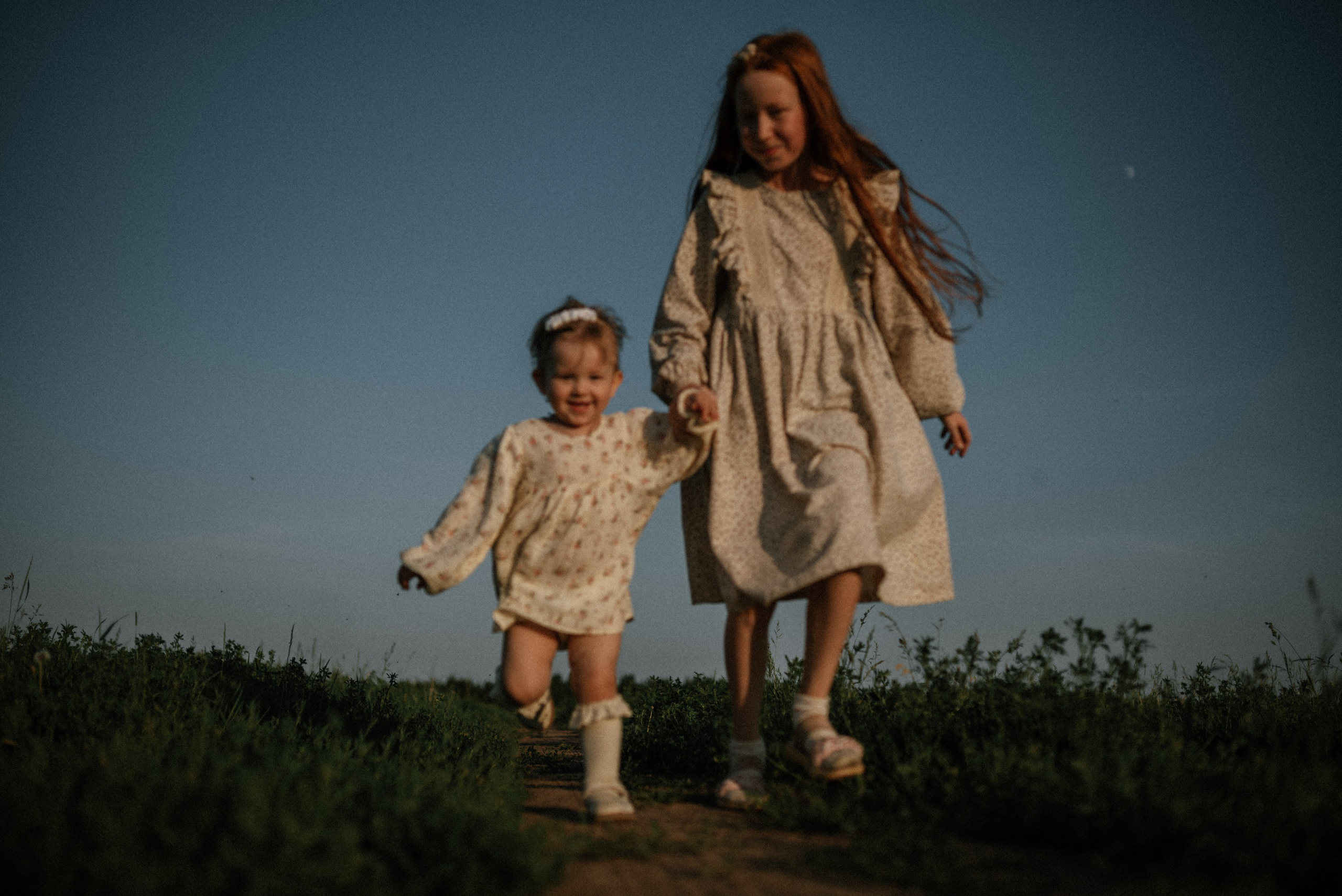 Ида, Мира и ромашки. Свадебный и семейный фотограф Кожевникова Лариса