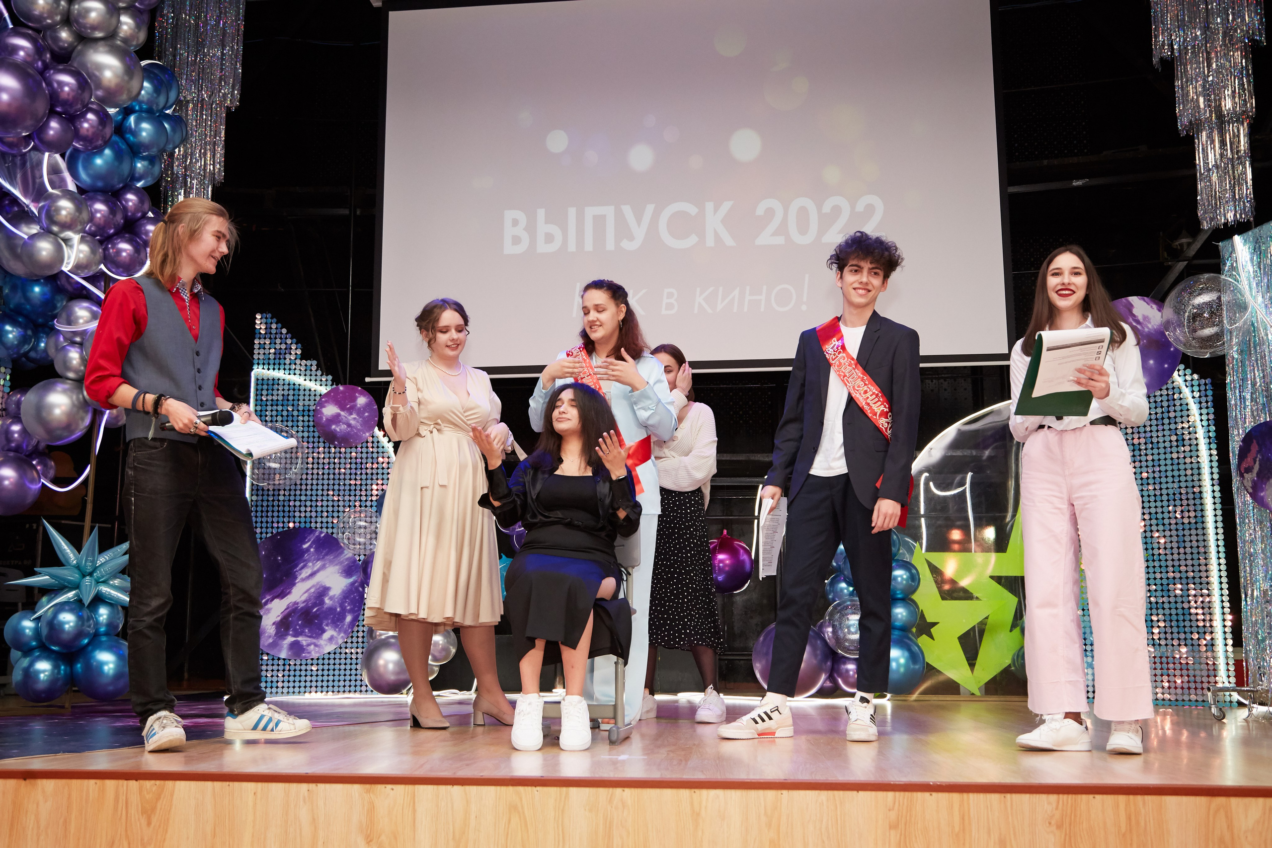 Последний звонок. Фотограф Савченко Люба. Москва