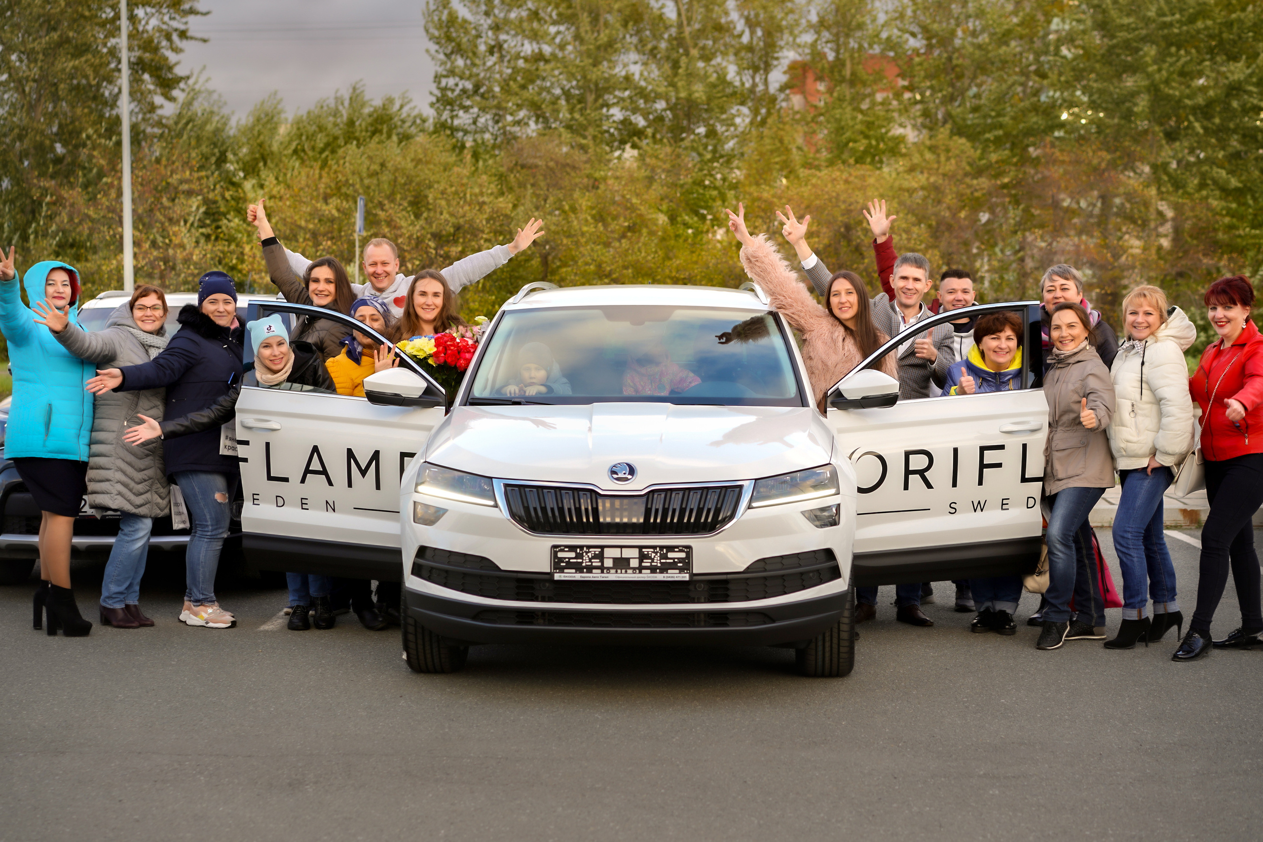 Вручение автомобиля Льву. Фотограф Нижний Тагил Екатеринбург Марина Малышева